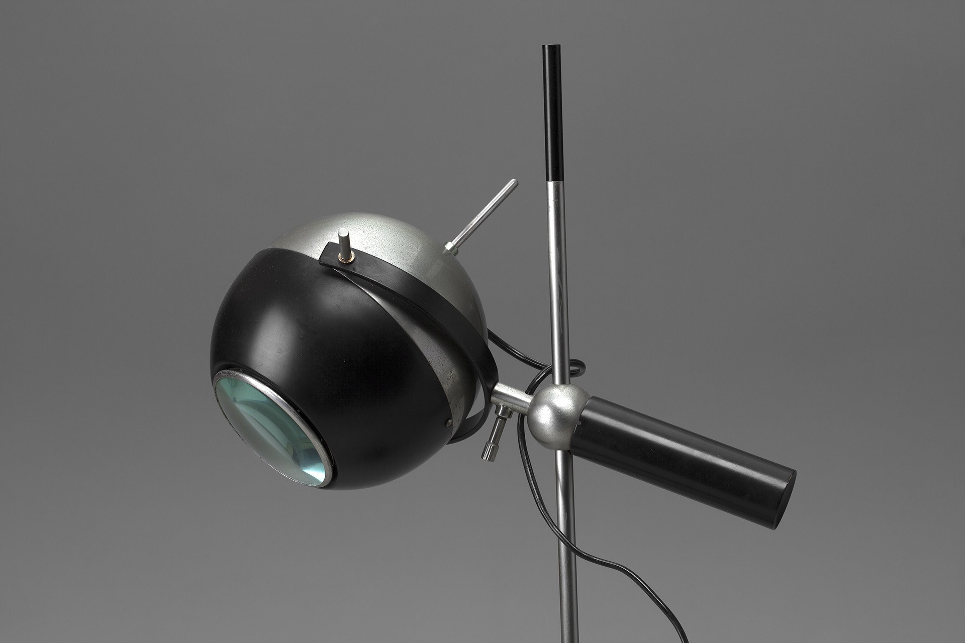 Table Lamp image 2