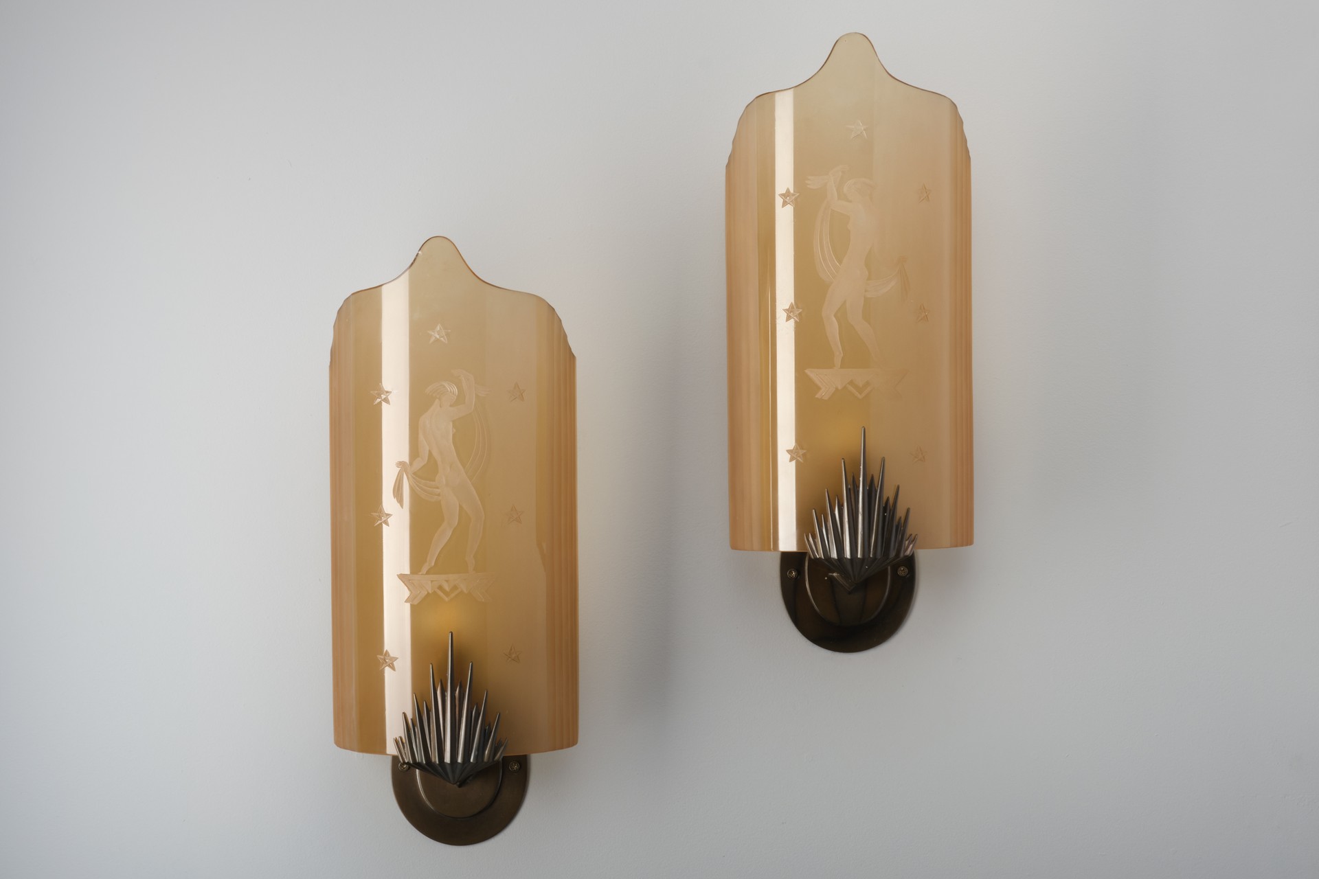 Pair of Wall Lamps image 2