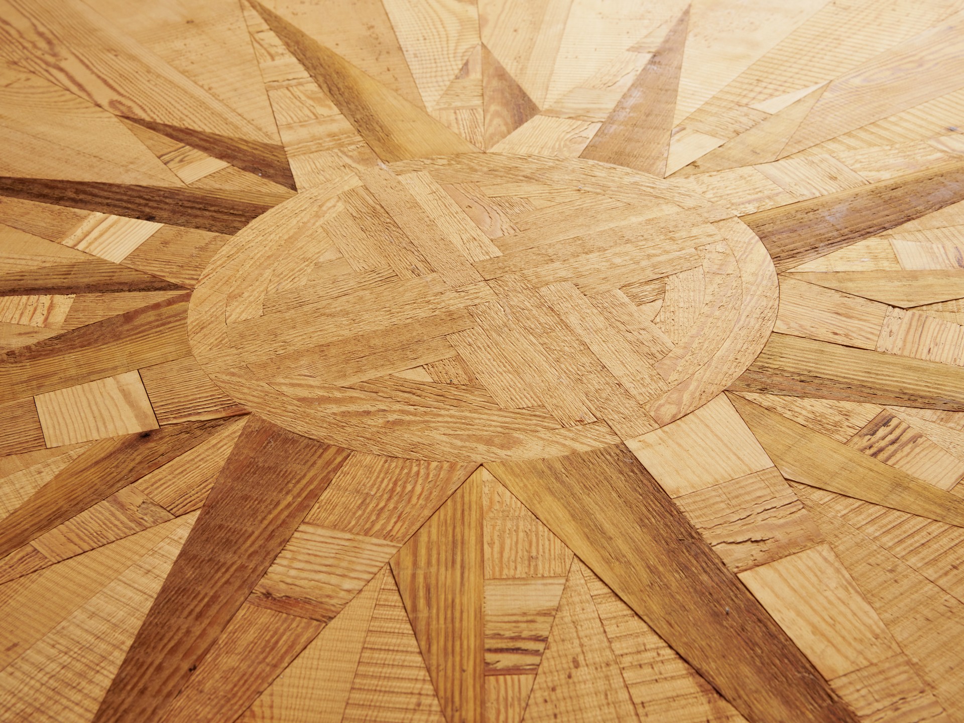 'Rosa Dei Venti' Table image 7