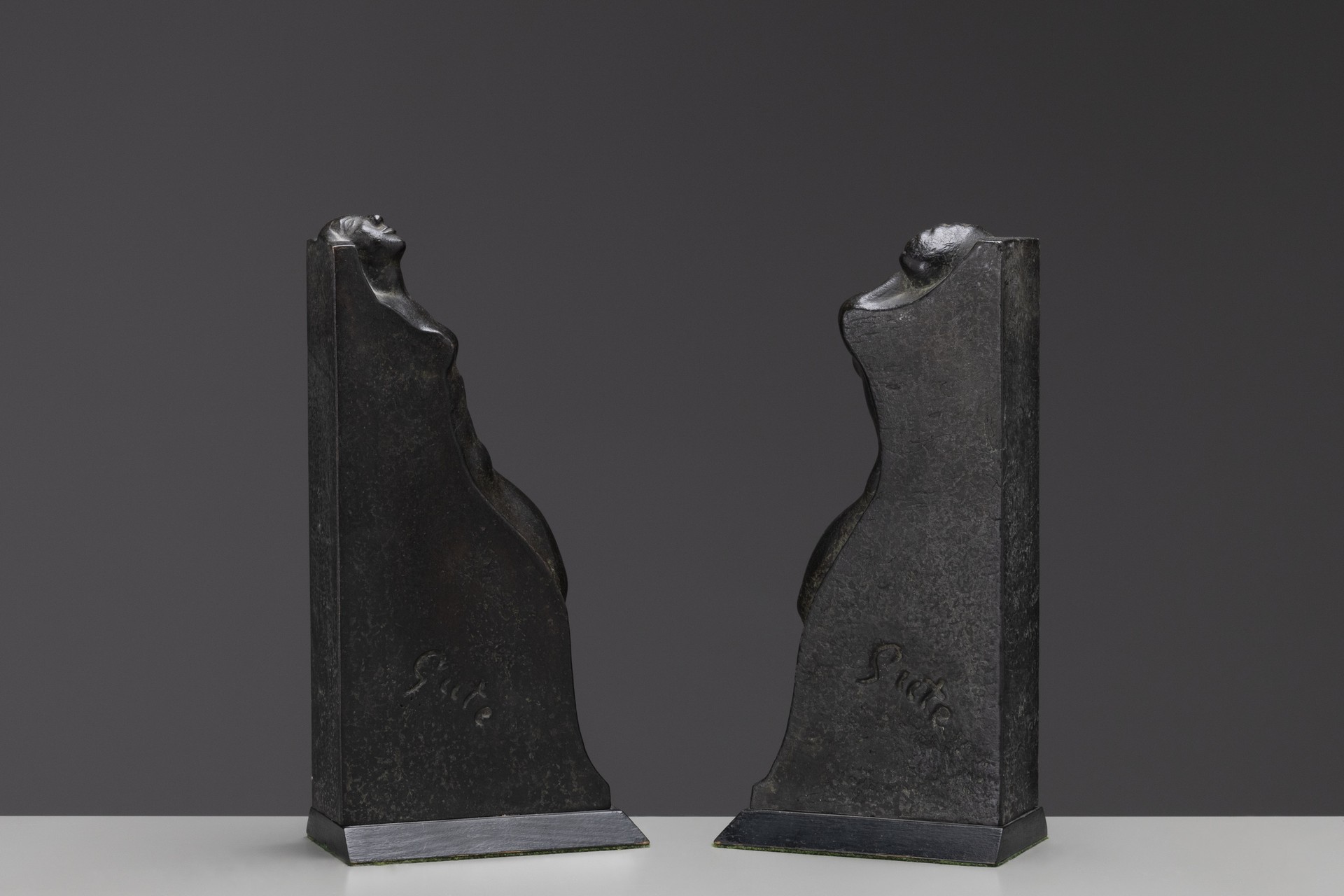 Pair of Bookends image 2