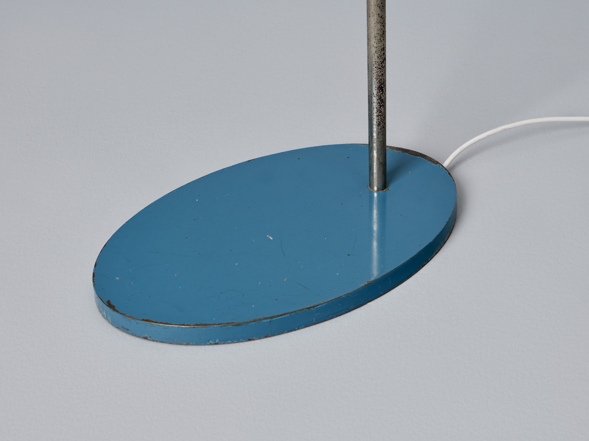 Pair of 'AJ Royal' Floor Lamps image 6