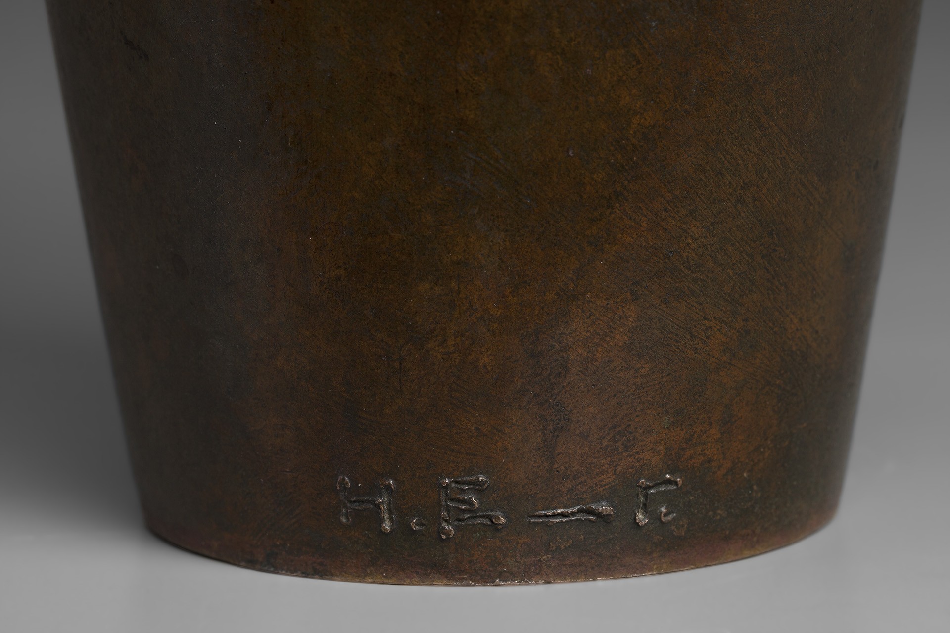 Vase image 3