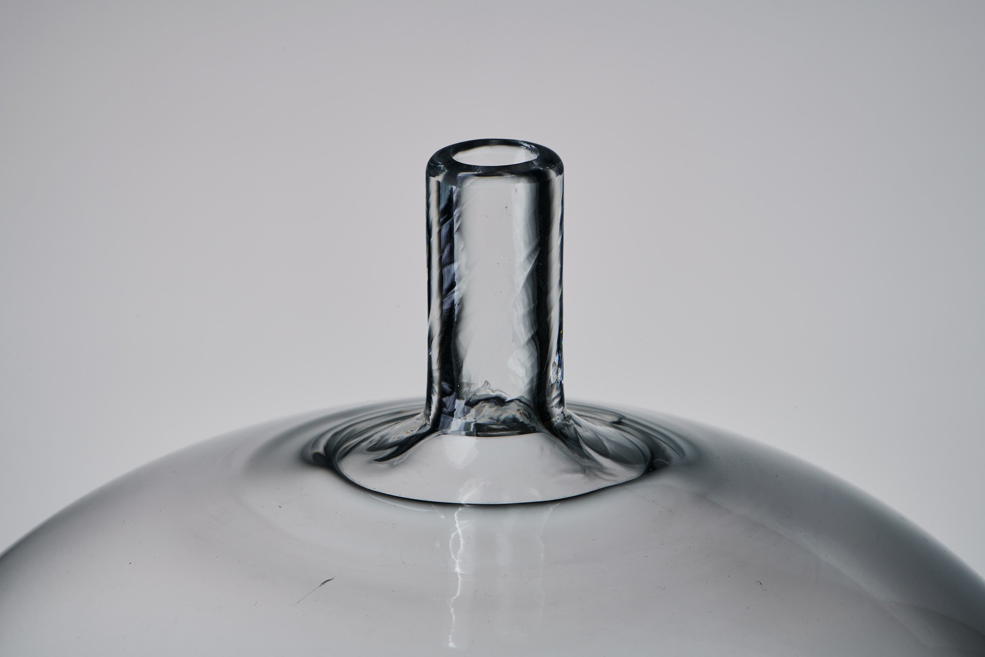 'Apple' Vase image 3