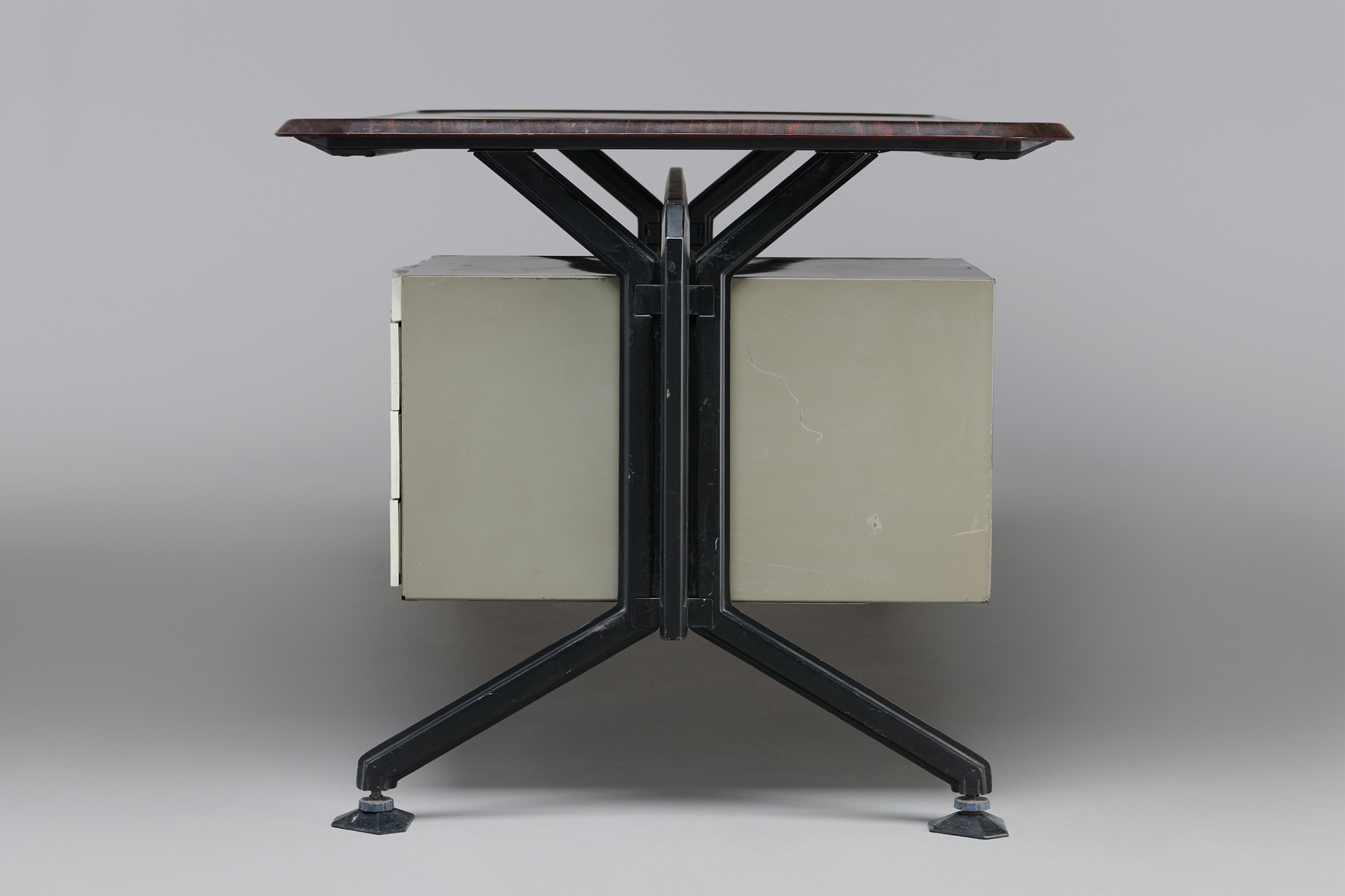 'Arco' Desk image 5