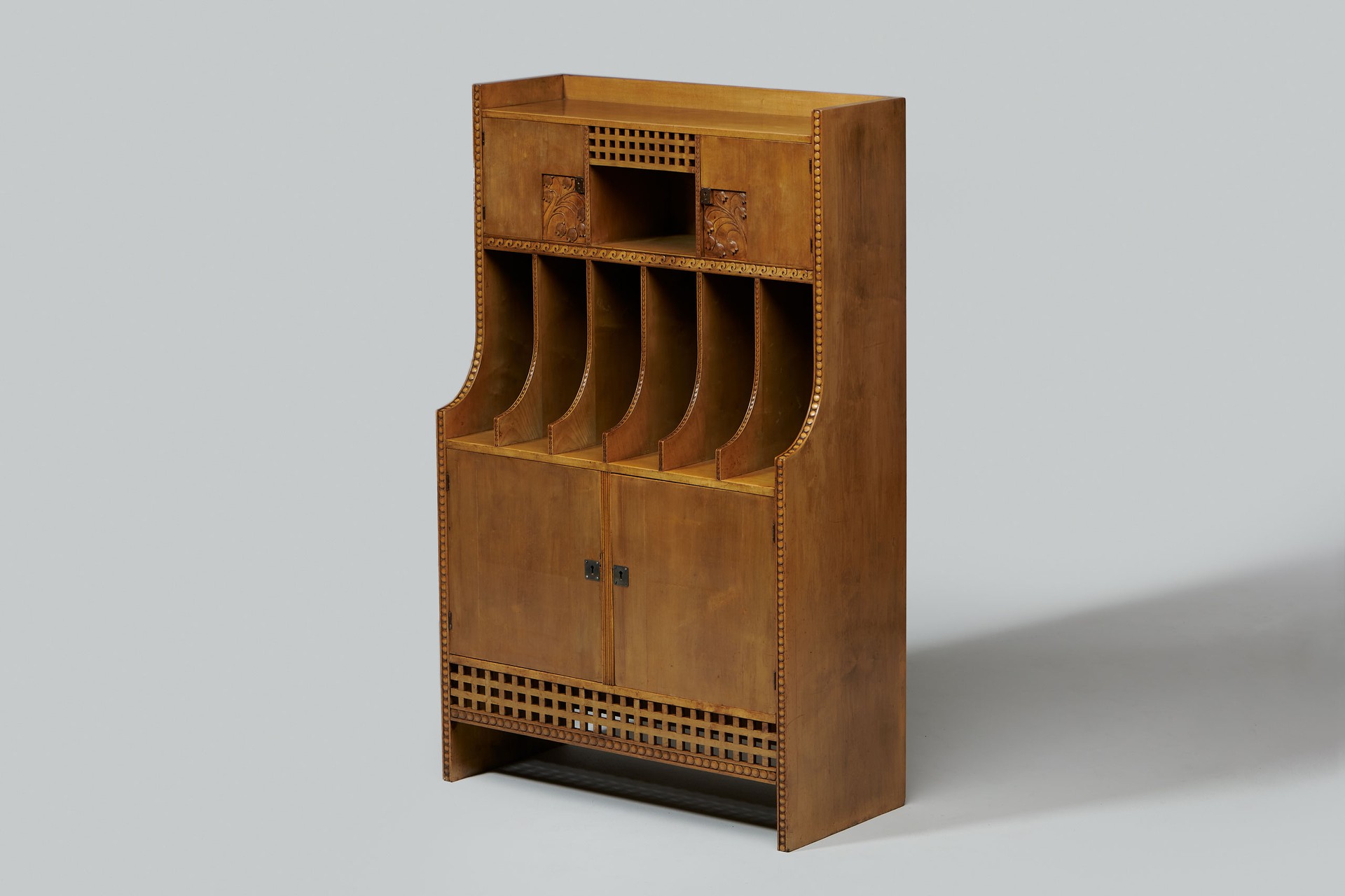 Finnish Jugend Cabinet image 2