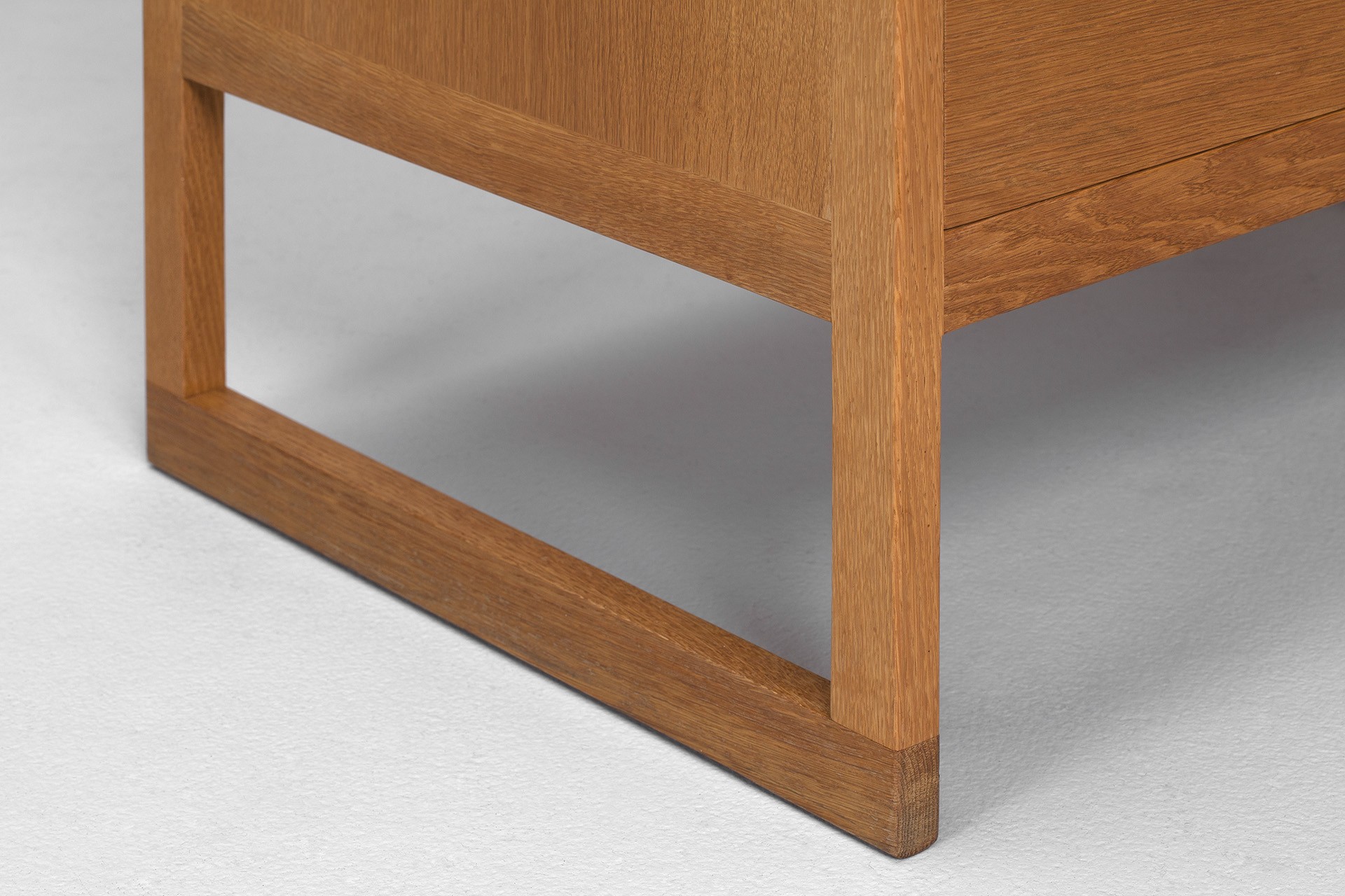 Chest Of Drawers image 4