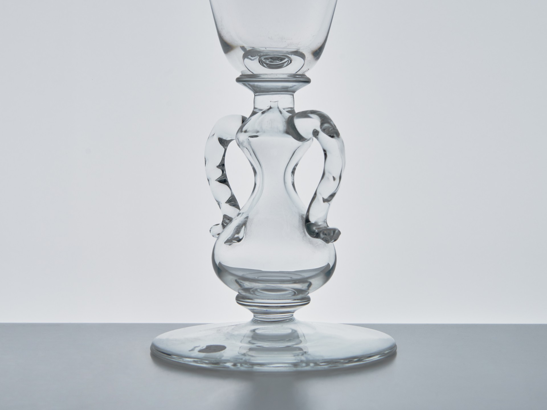 Vase image 4