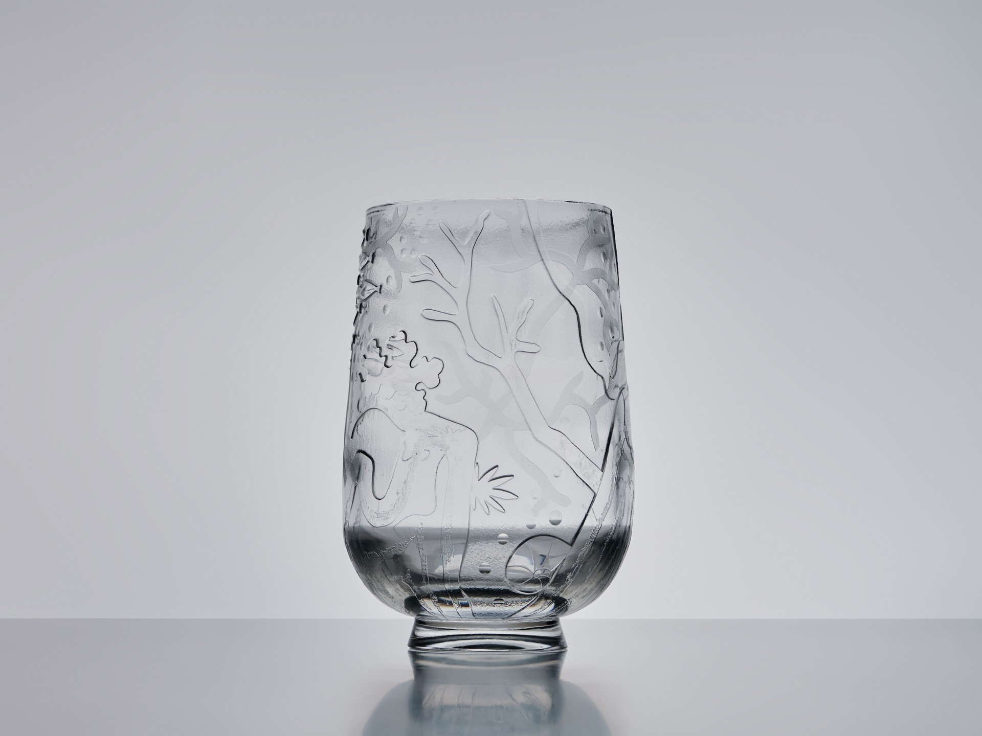 Vase image 4