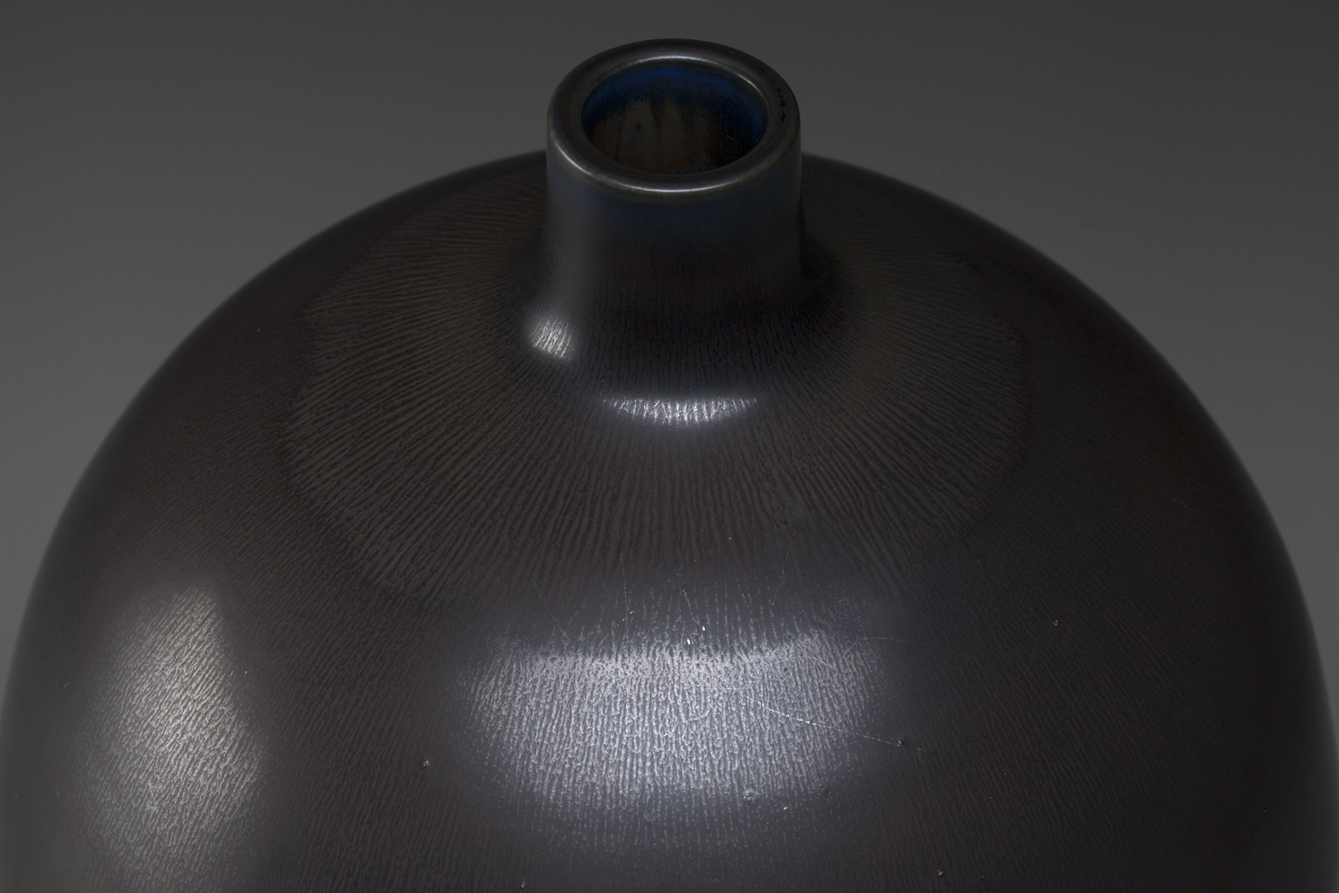 Large Vase image 3