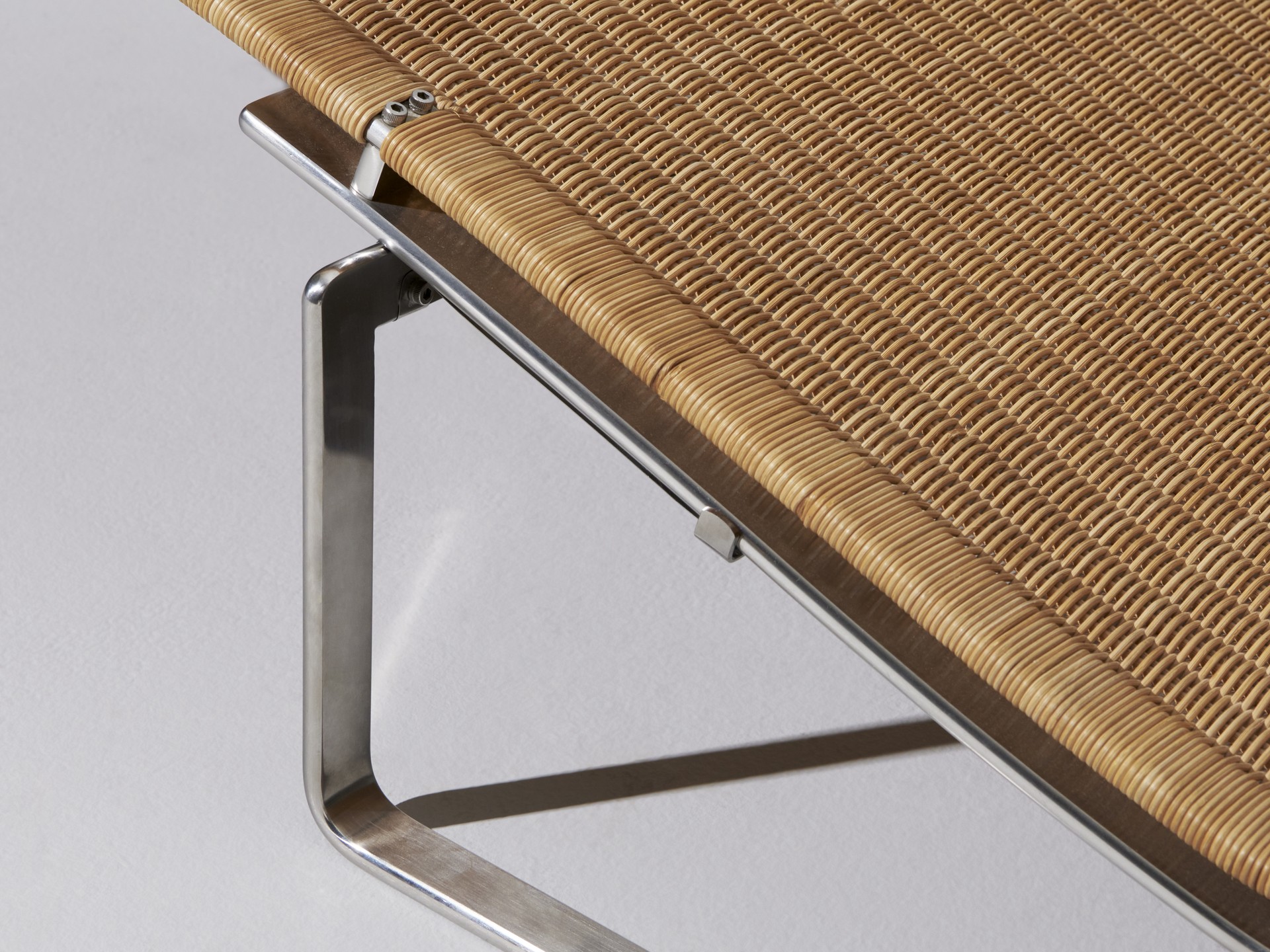 Chaise Longue image 8