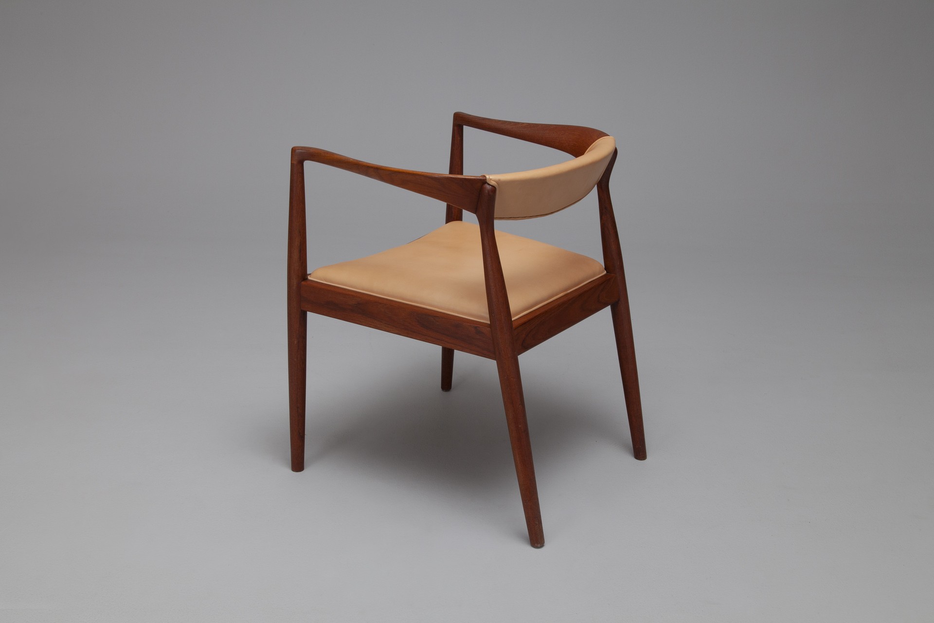 Armchair image 2