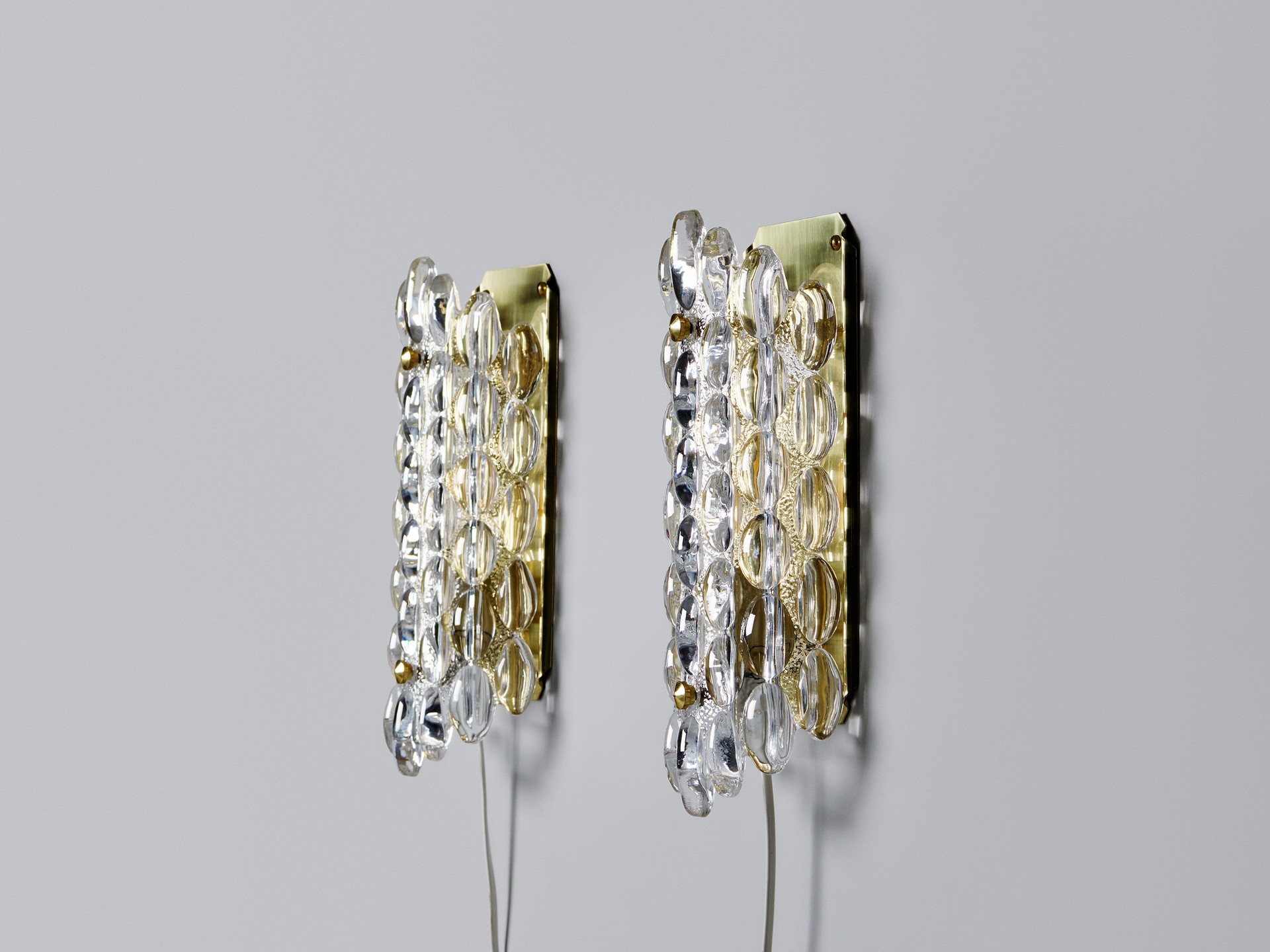 Pair of Wall Lamps image 3