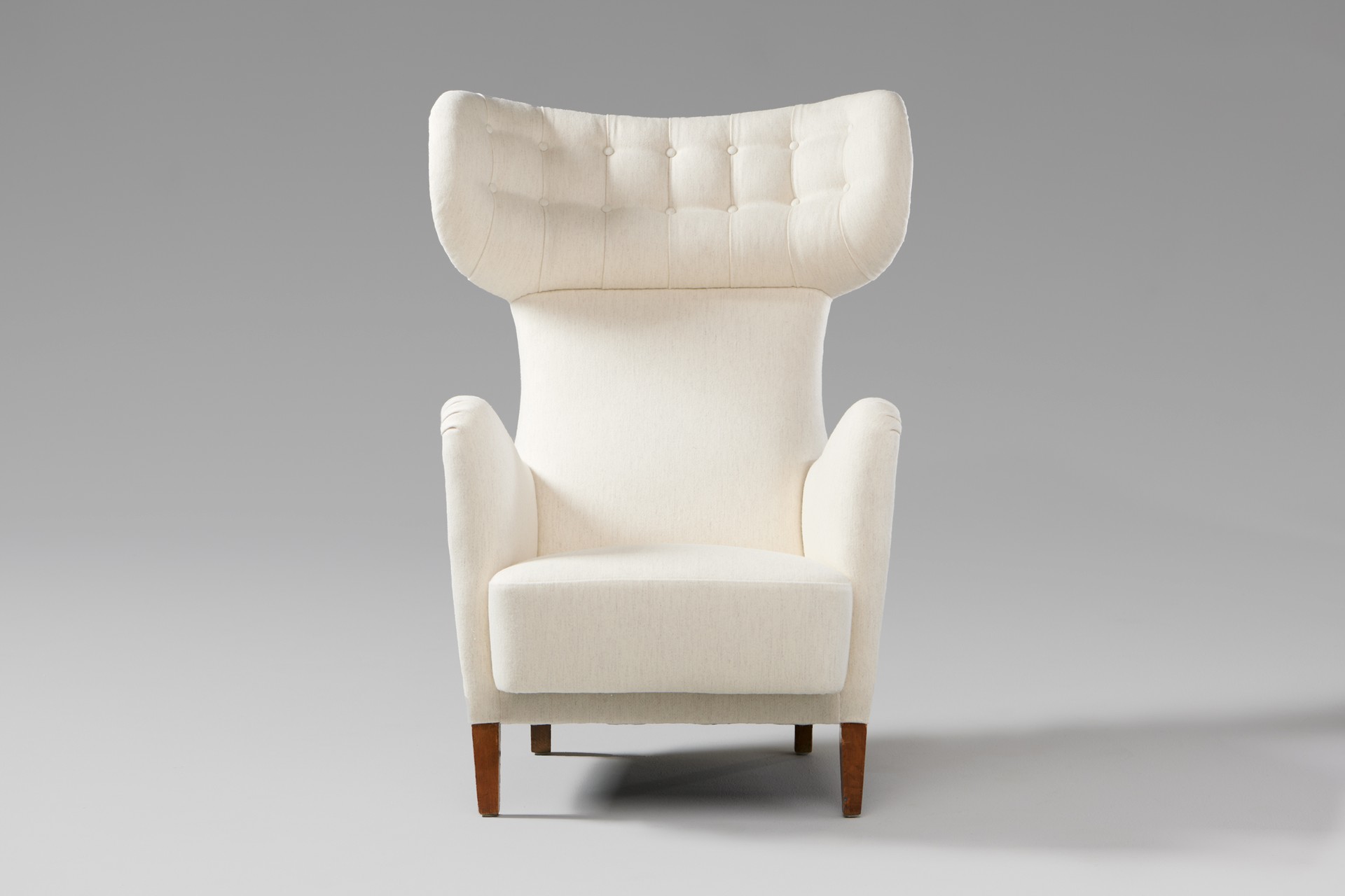 'Estelle' Lounge Chair image 3