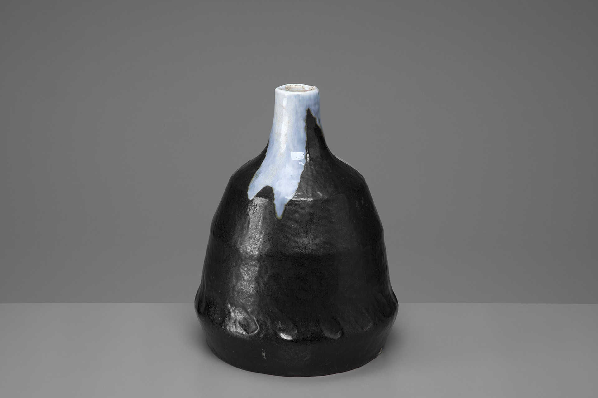 Vase image 2