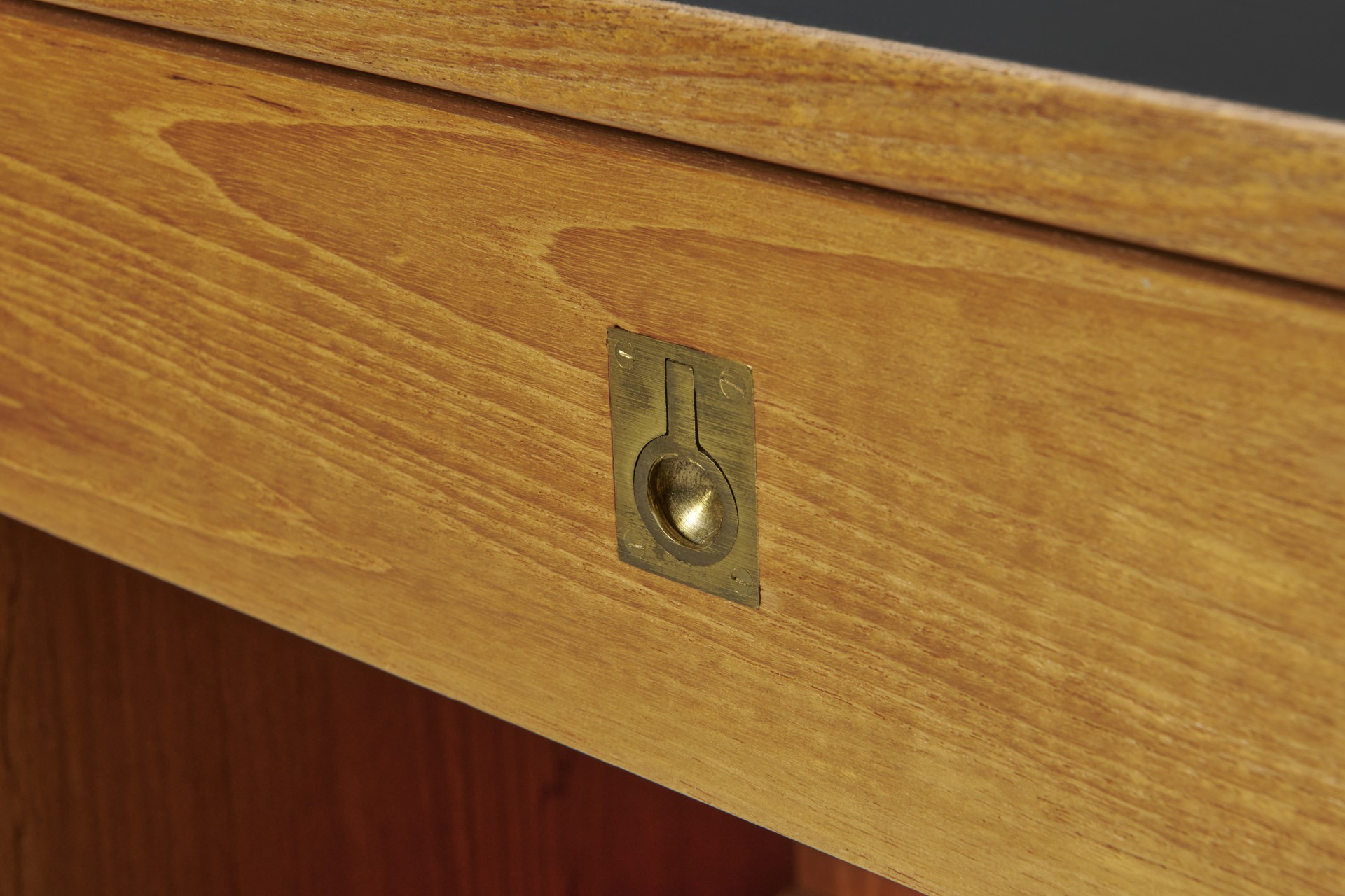 Folding 'Captain's' Bar image 8
