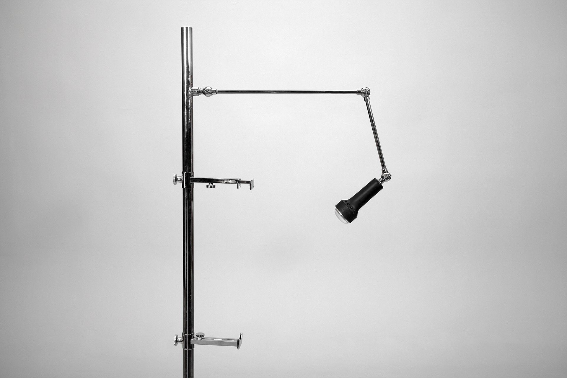 Pair of Arredoluce "Cavalletto" Lamp Easels image 3