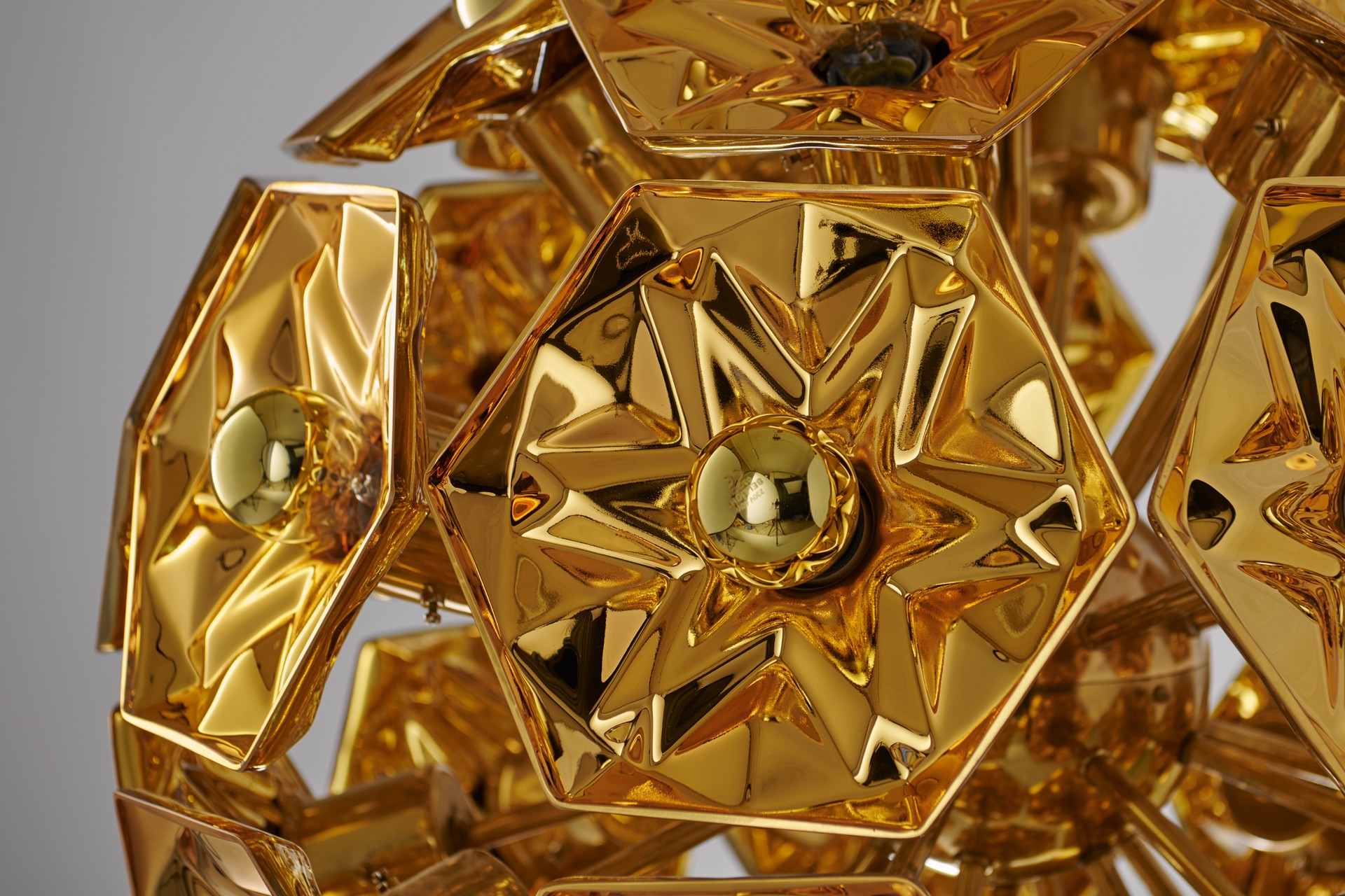 Chandelier image 5