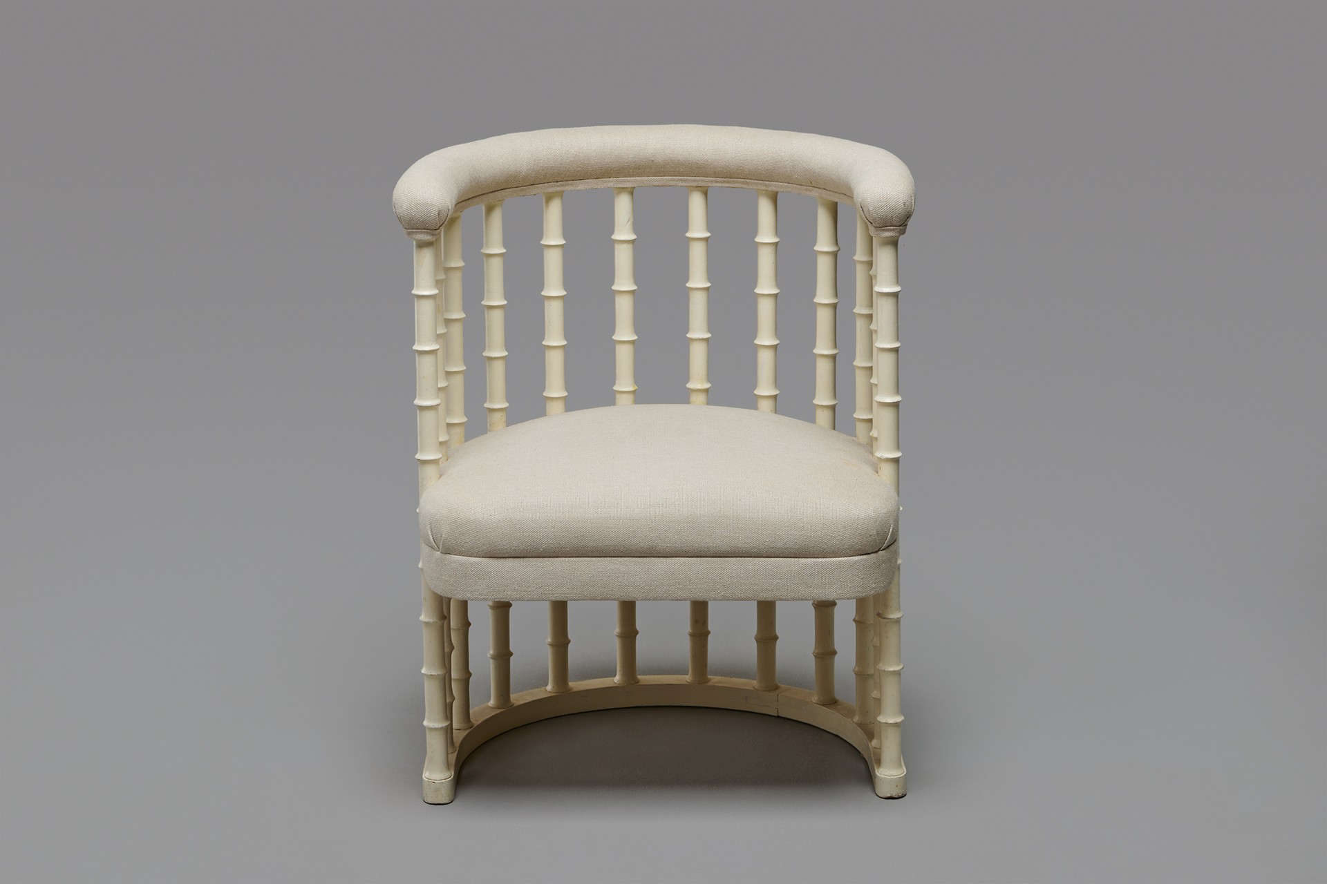 Pair of Armchairs from the Munksnäs Hotel, Helsinki image 2