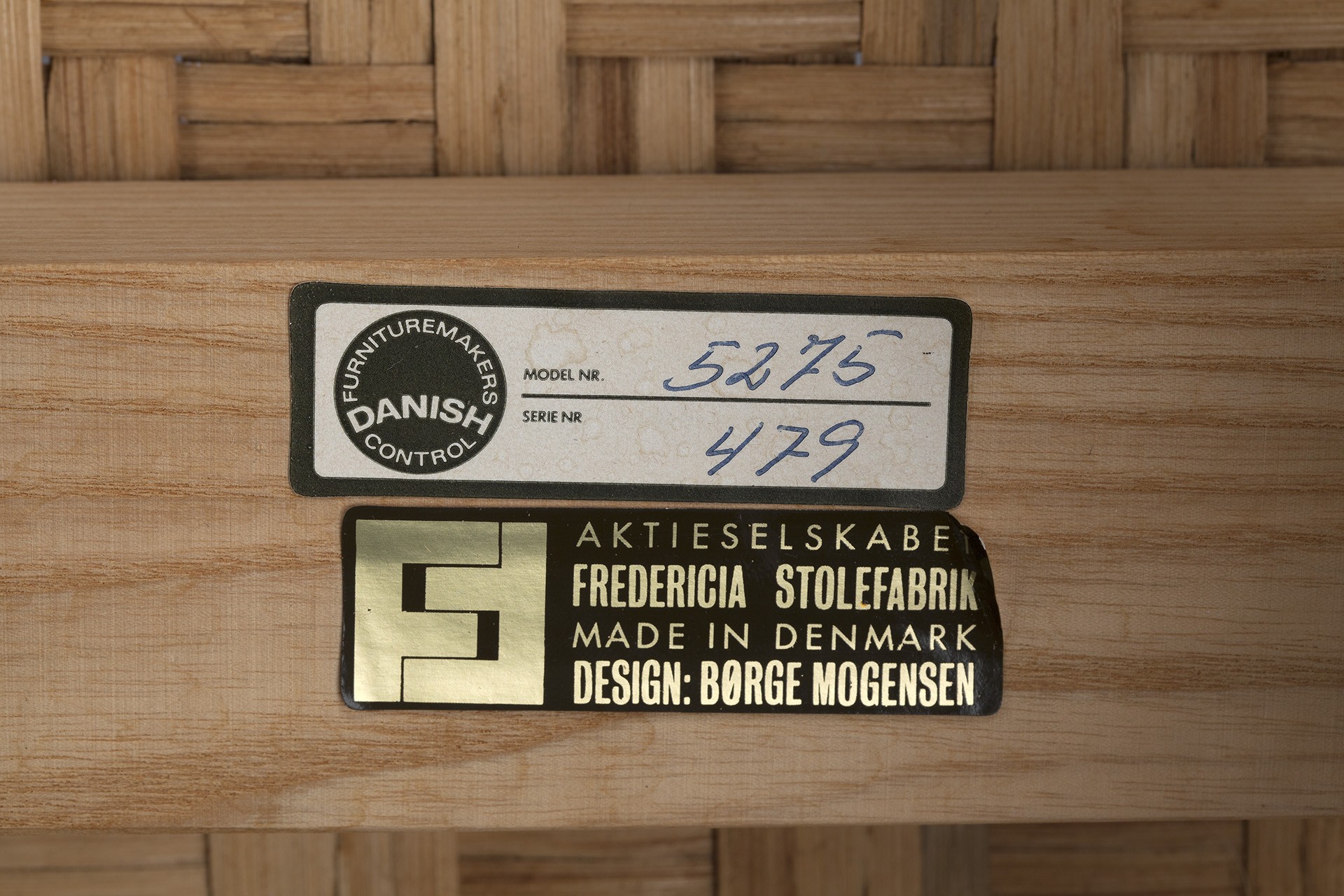 Bench /Table image 5