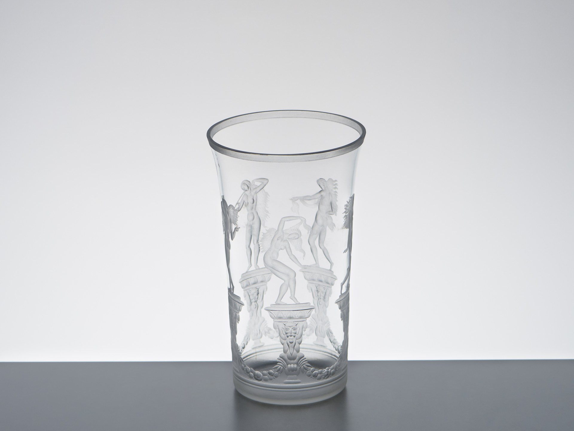 Vase image 4