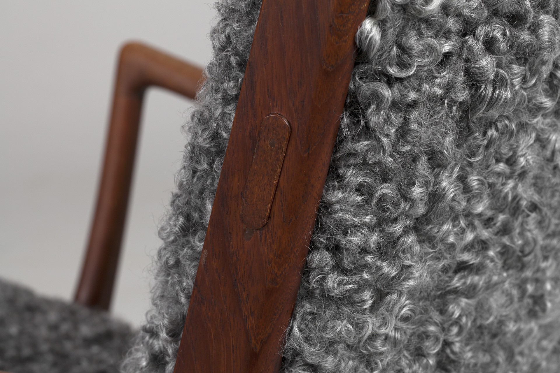 Pair of Armchairs, Model no. 'AP-16' image 5