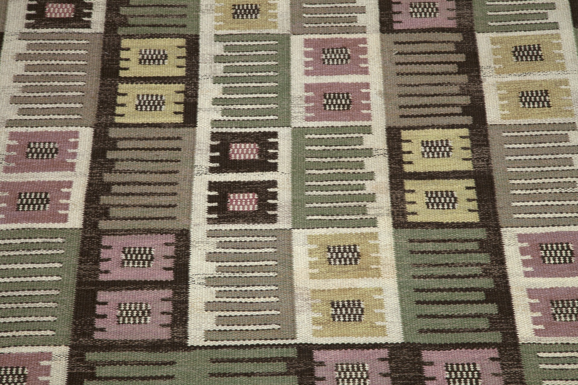 Pair of 'Nyponblomman' Carpets image 3