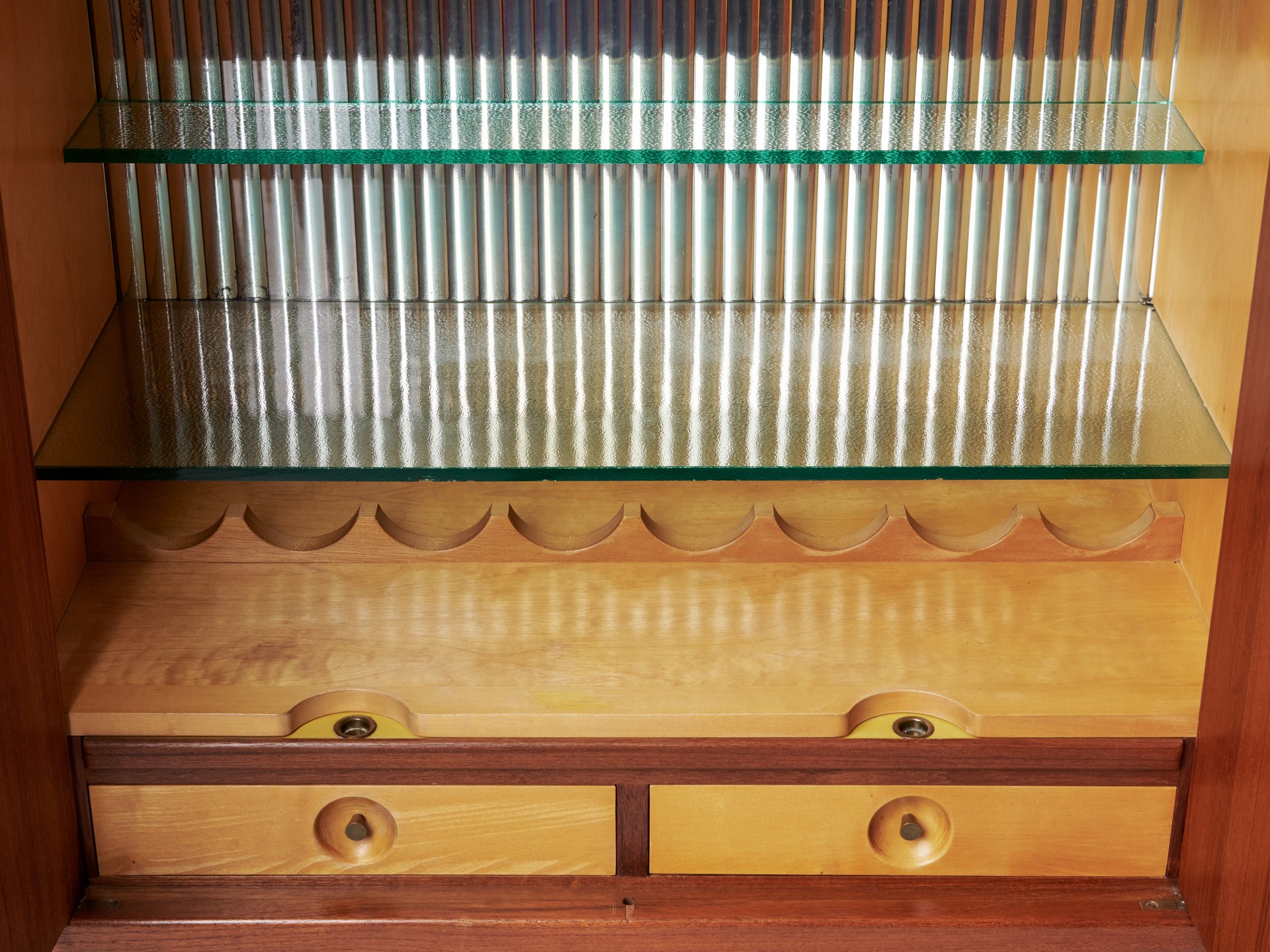 Bar Cabinet image 5