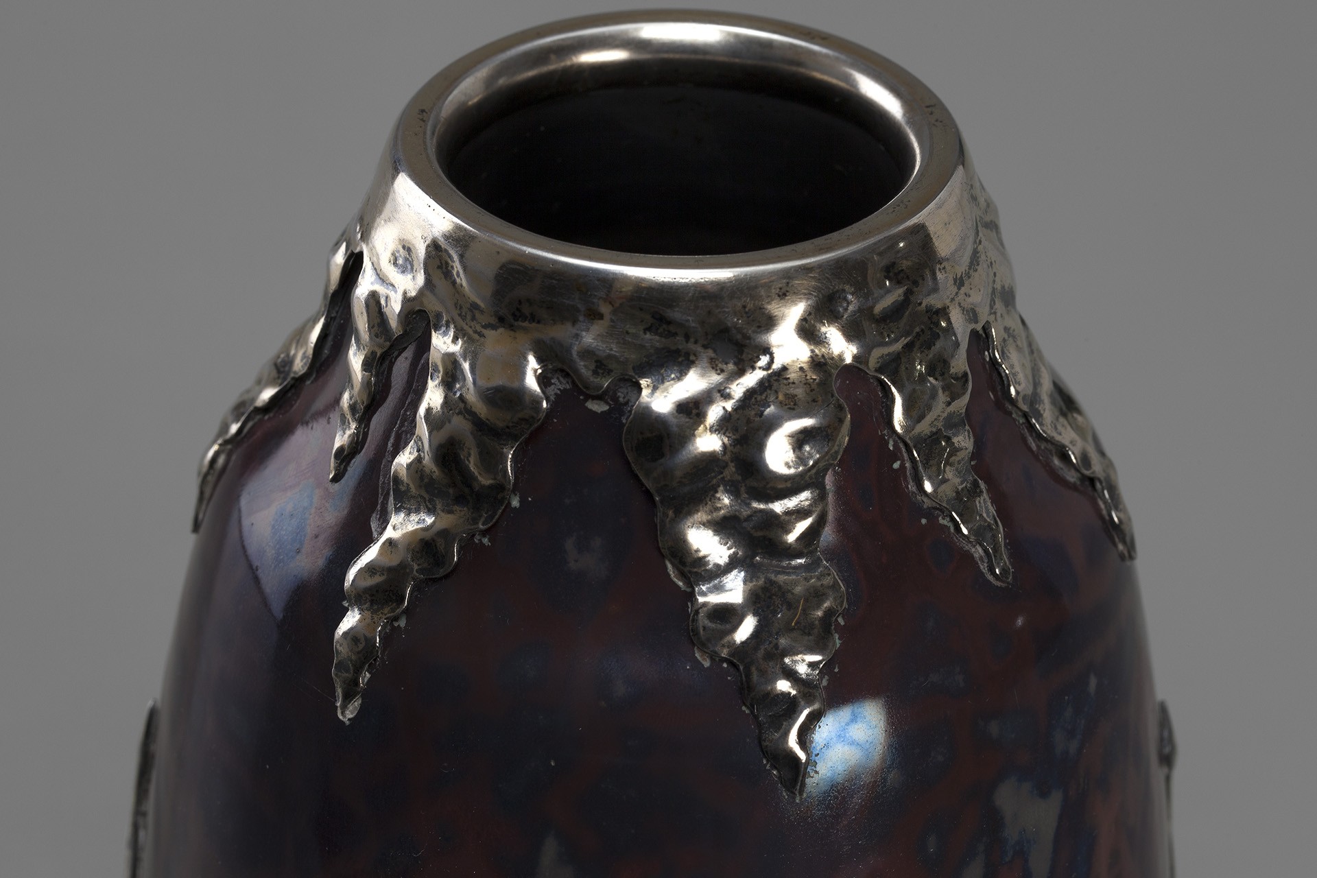 Vase image 3