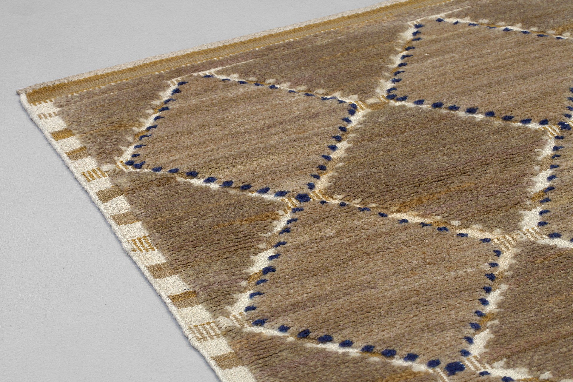 Carpet image 3