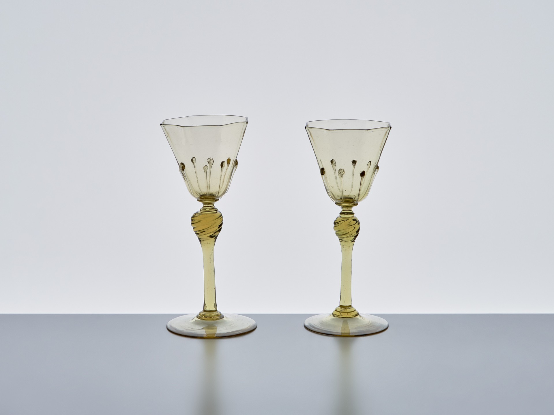 Set of Glasses image 5