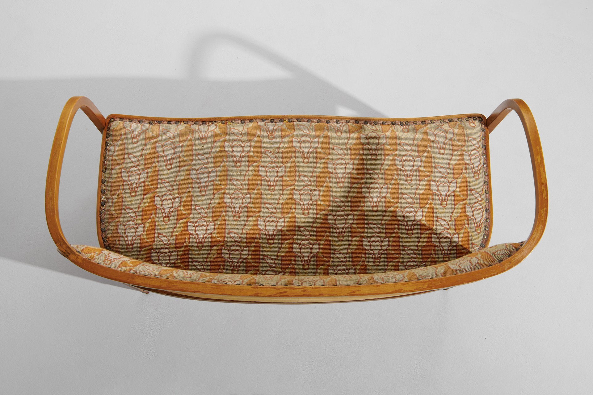 Sofa image 4