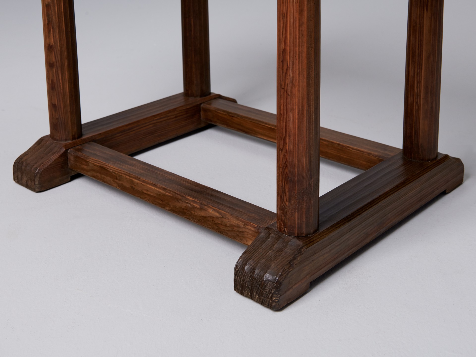 'Sandhamn' Side Table image 10