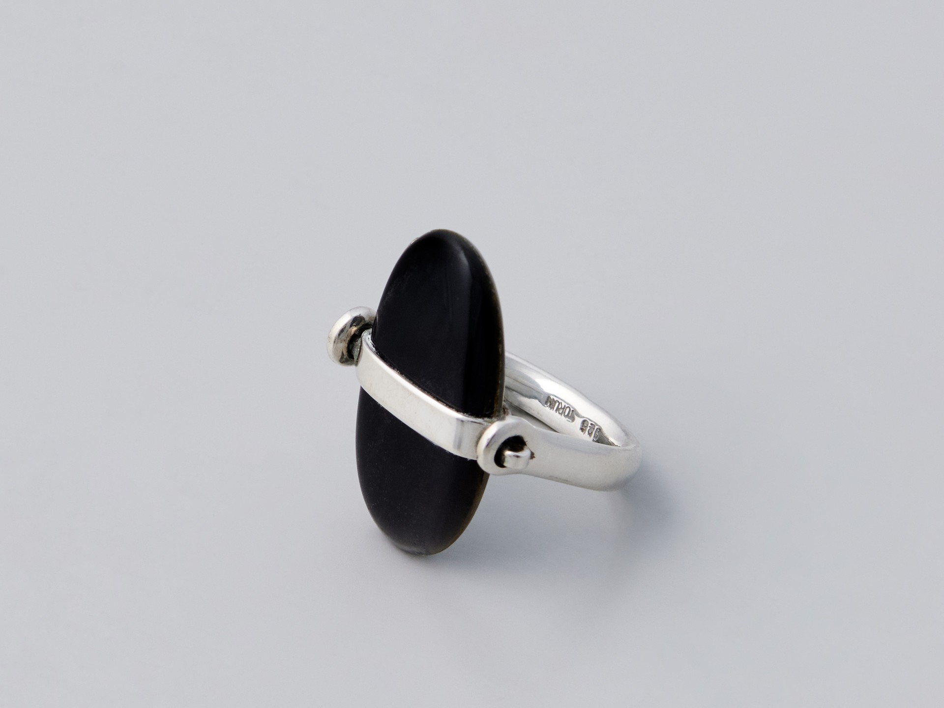 Torun 'Day & Night' Ring image 2