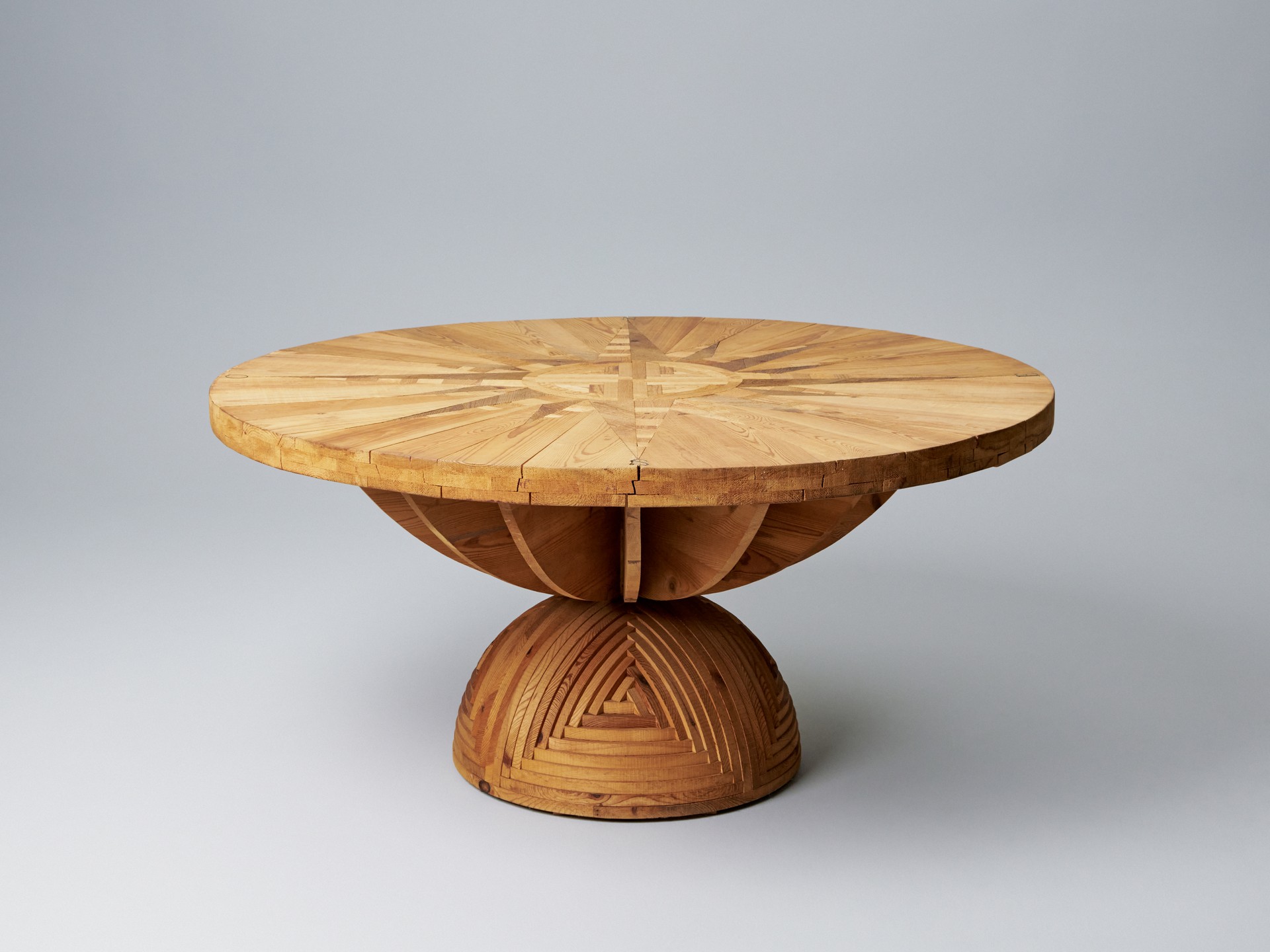 'Rosa dei Venti' Table