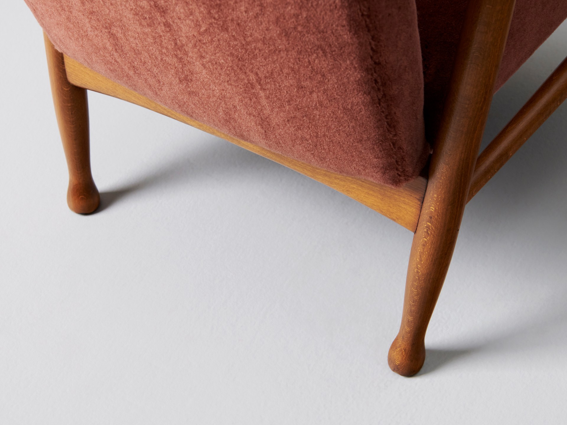 Armchair image 8