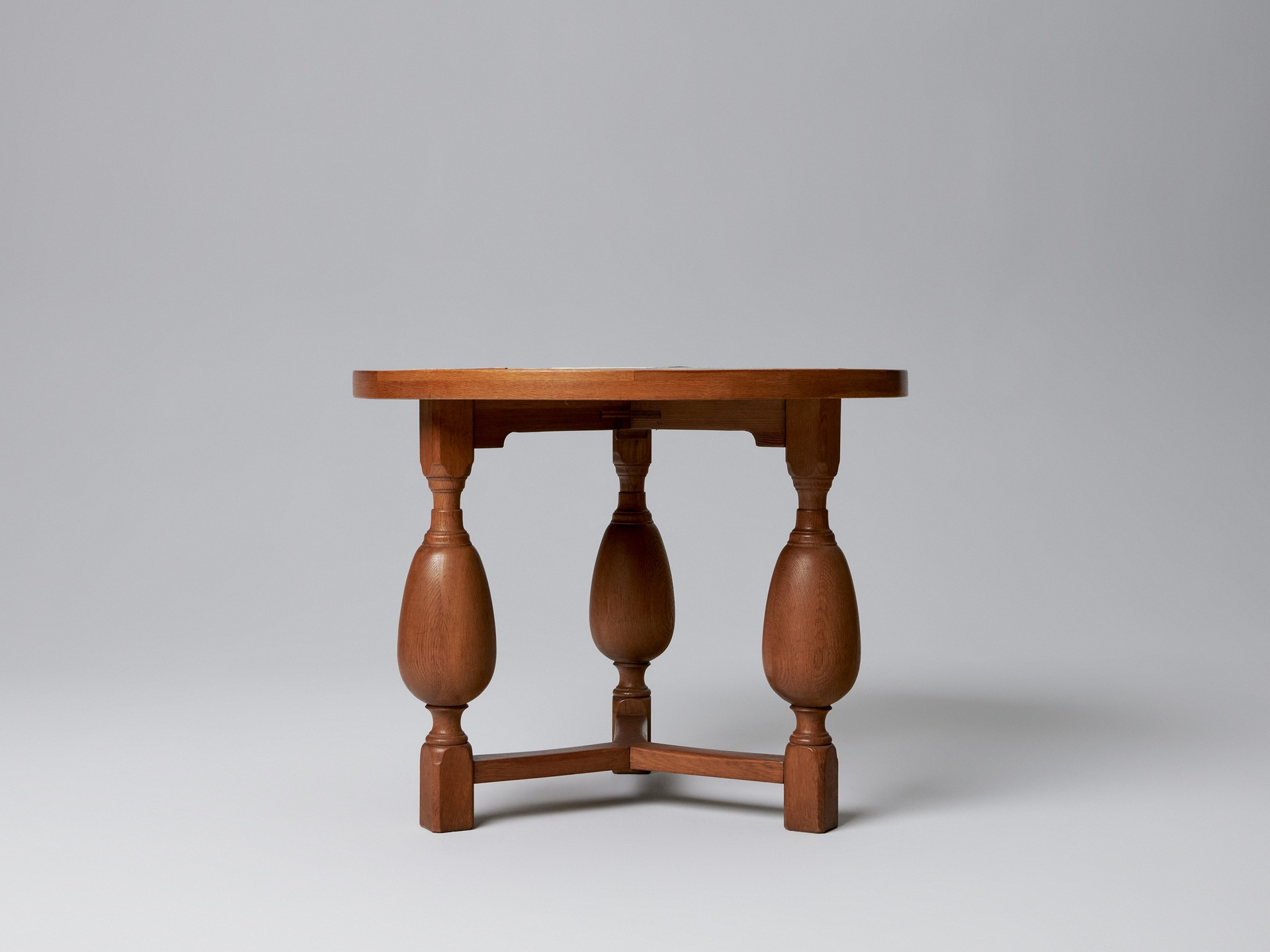 Occassional Table image 3