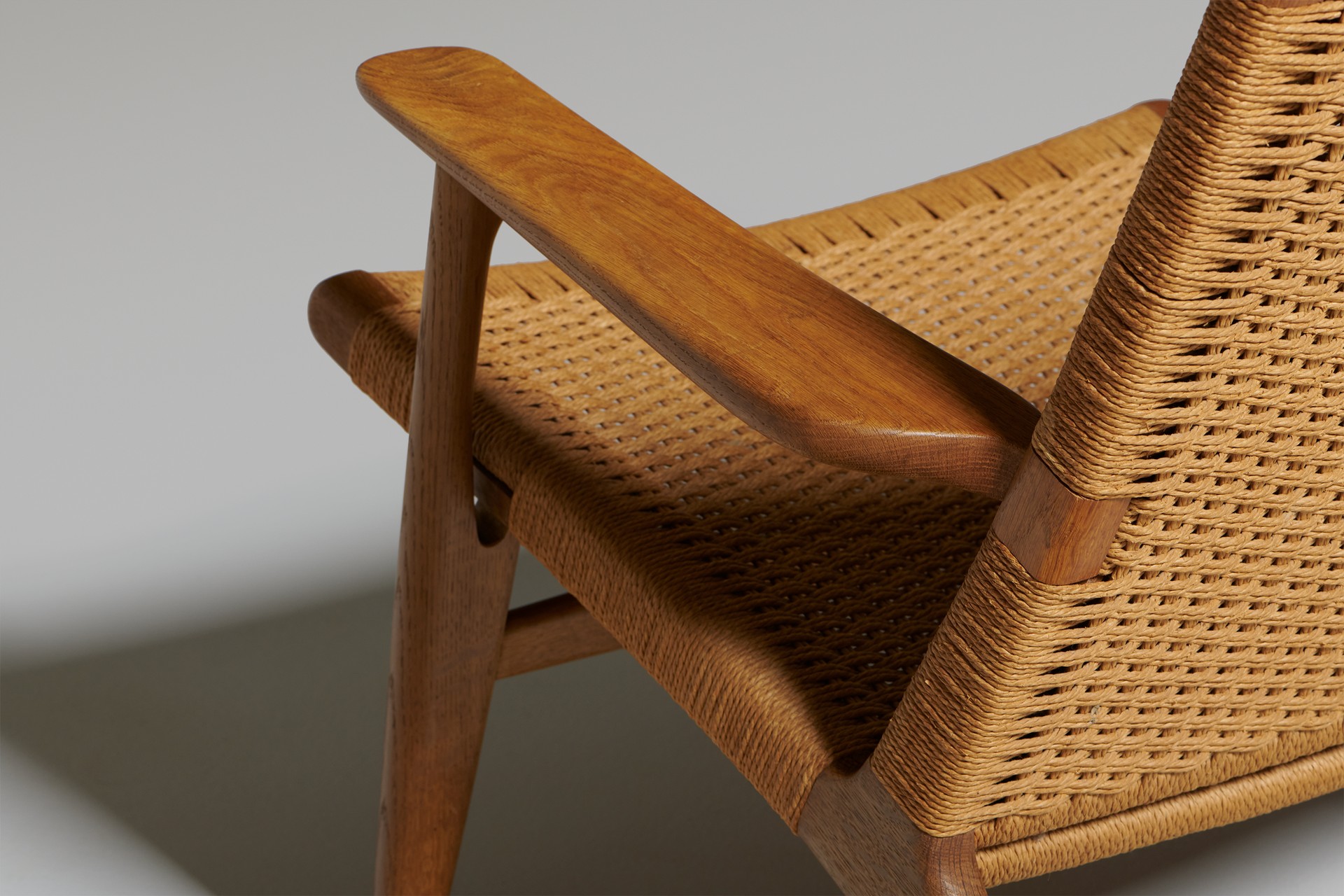 Armchair, Model no. CH 25 image 5