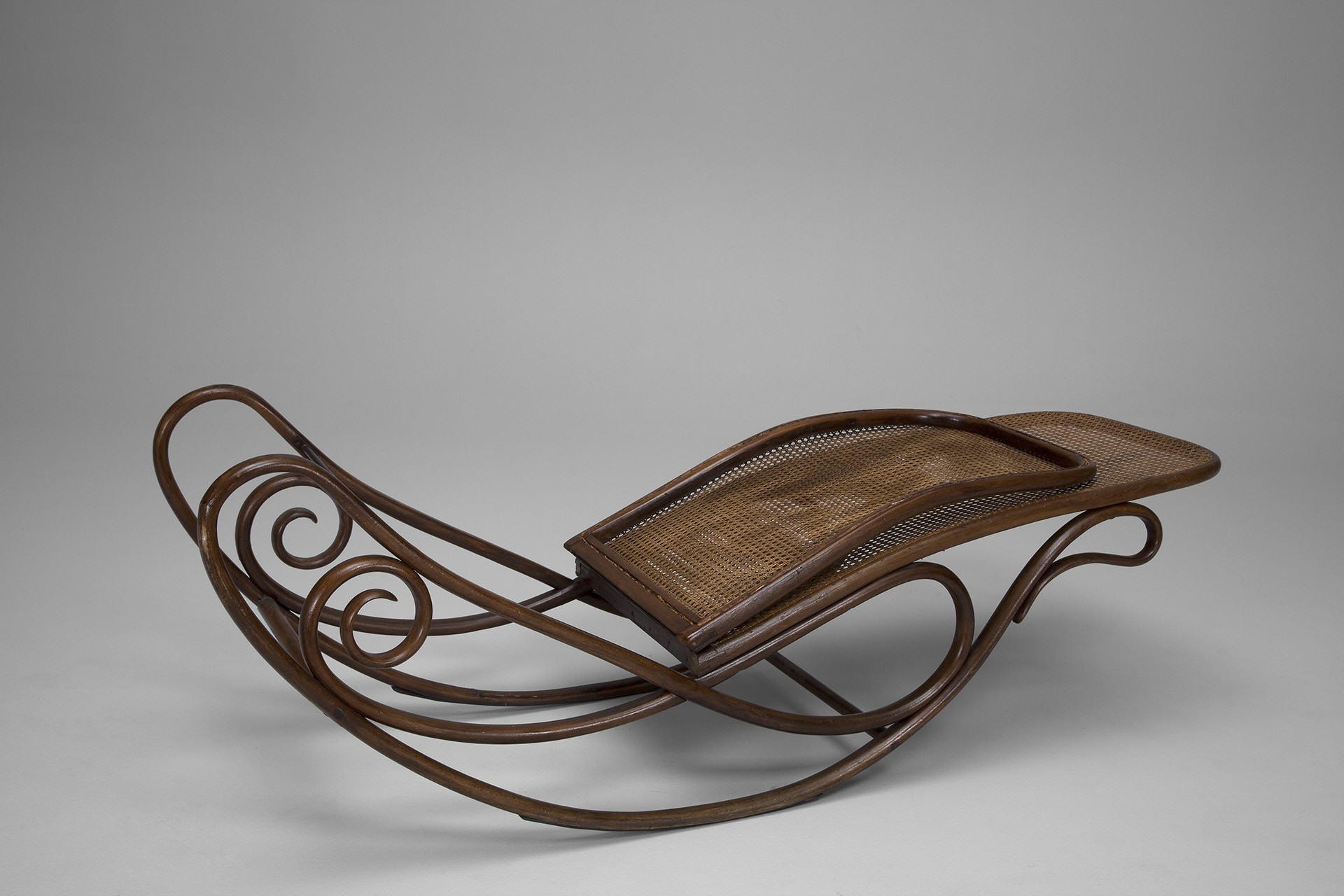 Rocking Chaise image 4