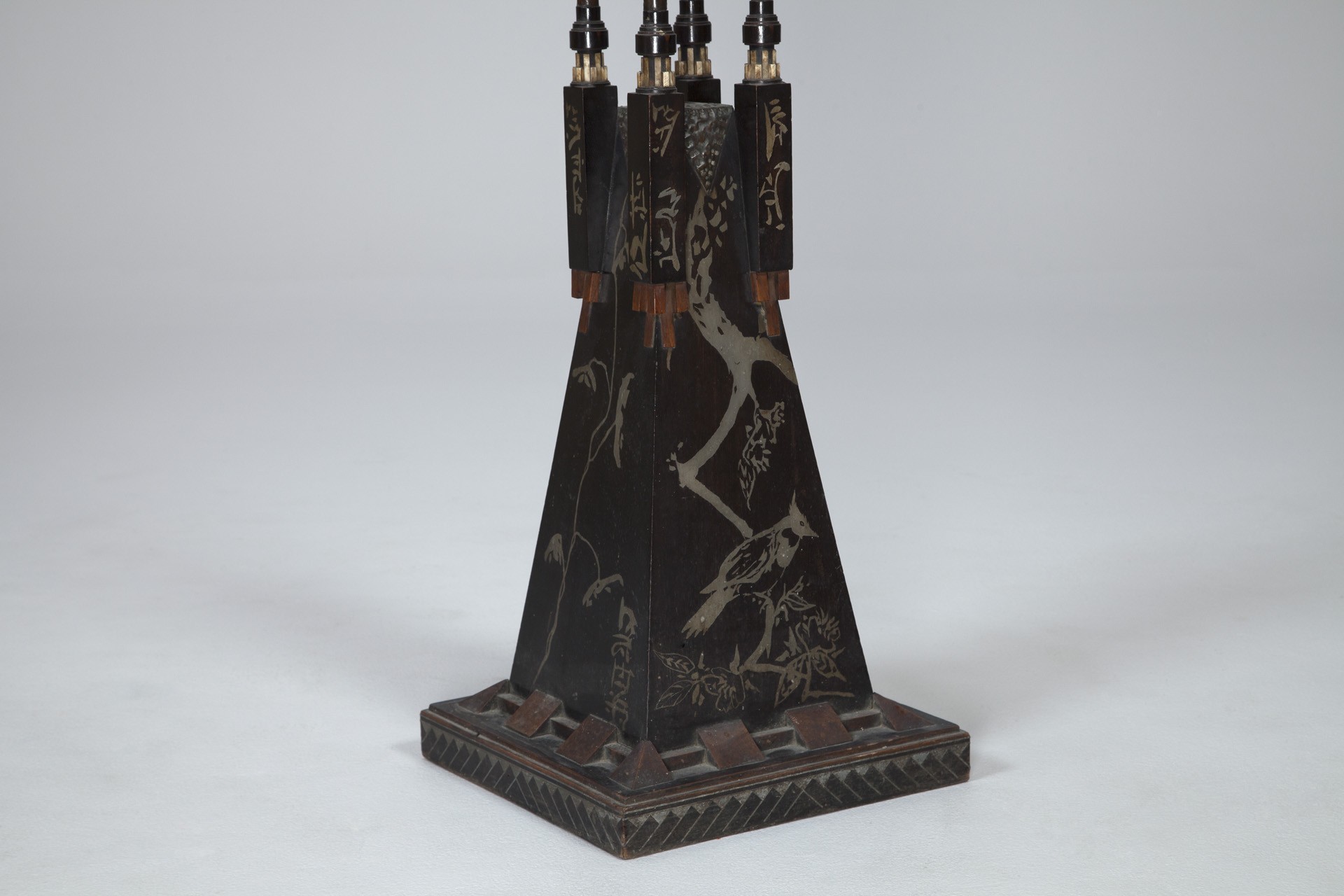 Pedestal image 5