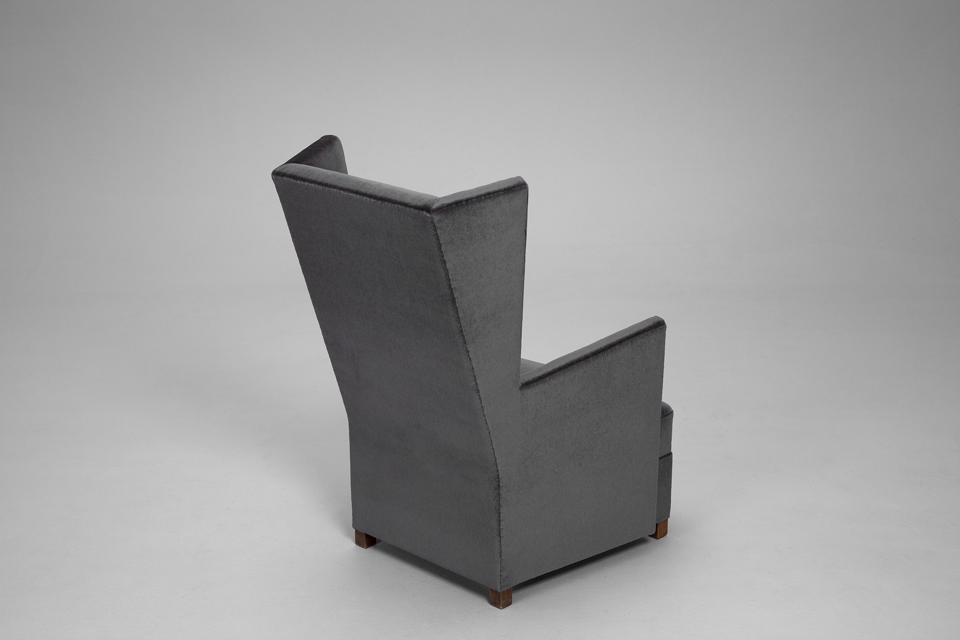 Armchair image 3