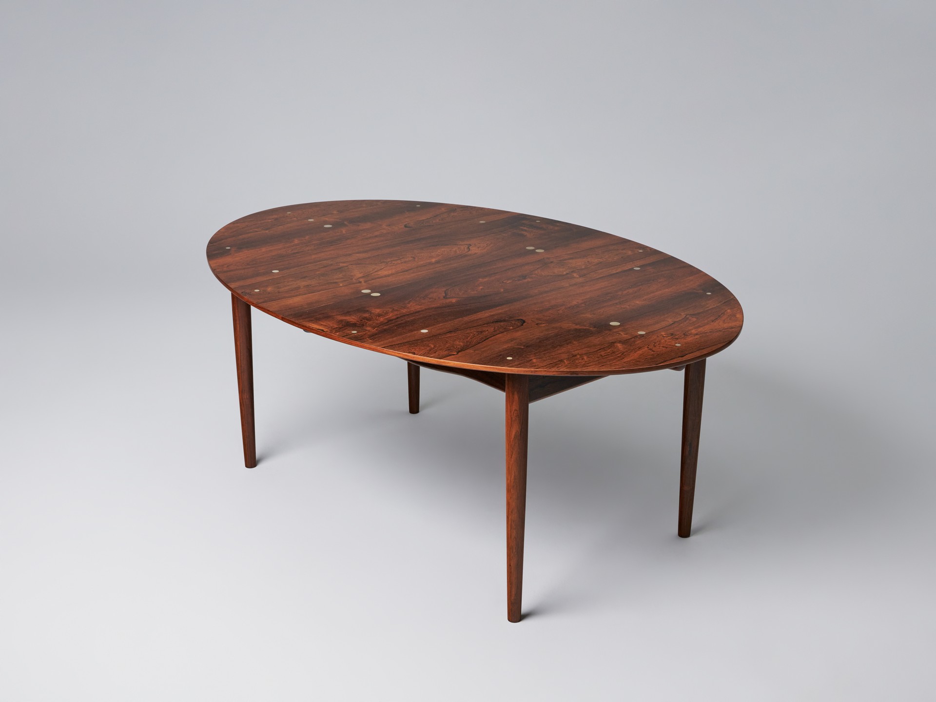 'Judas' Dining table image 2