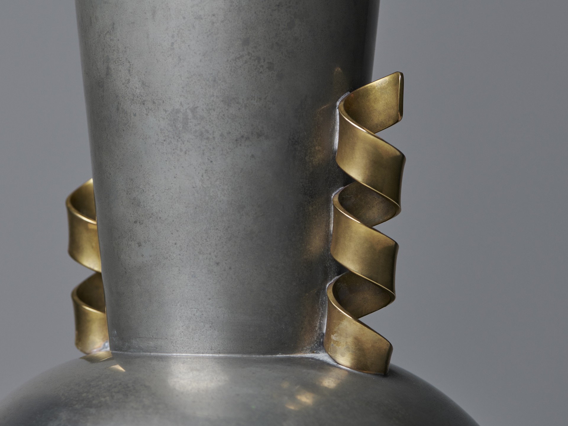 Vase image 5