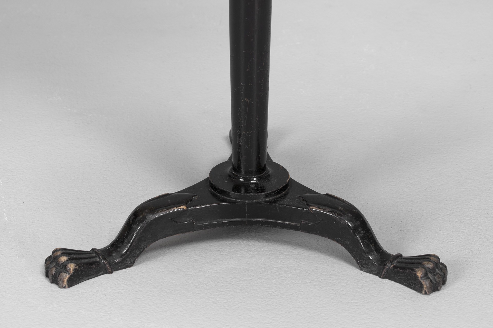 Side Table image 6