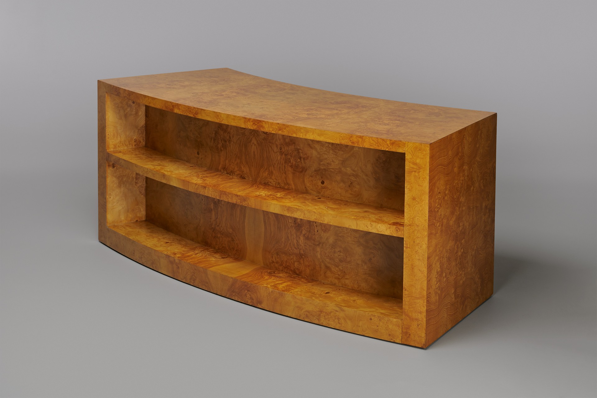 'Birka' desk image 2