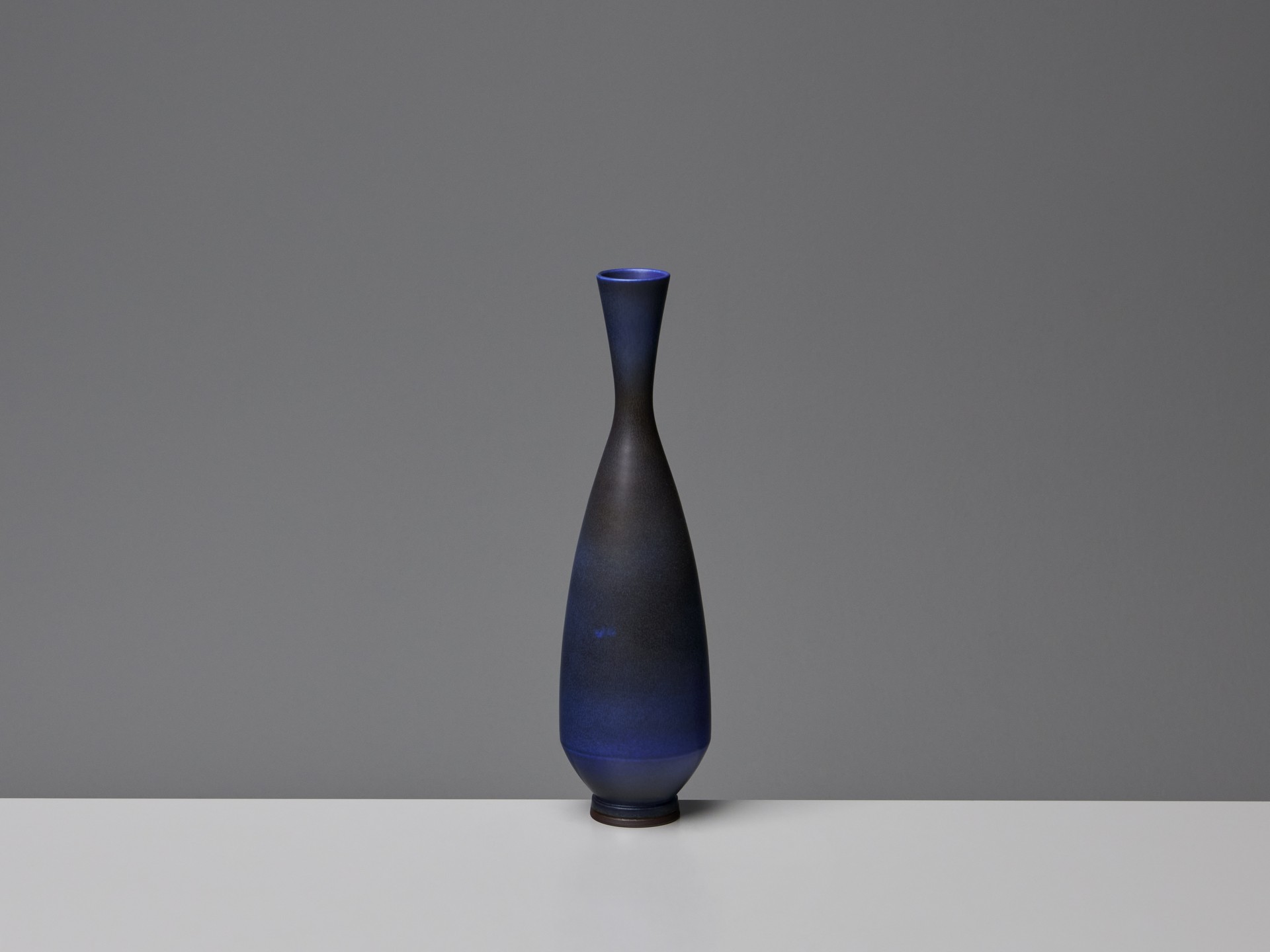 Group of three vases image 4