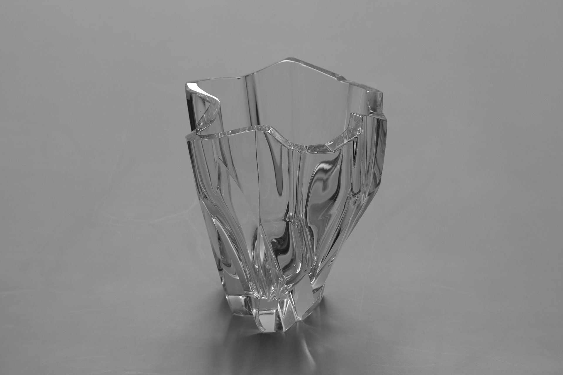Iceberg Vase image 4