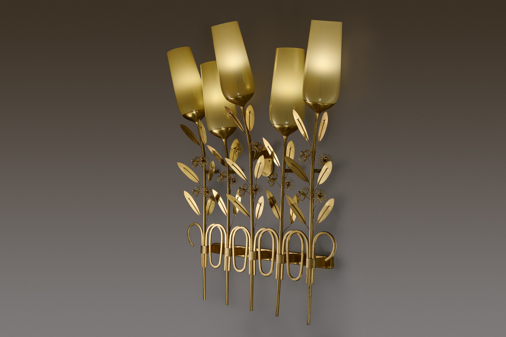 Monumental Wall Light image 2