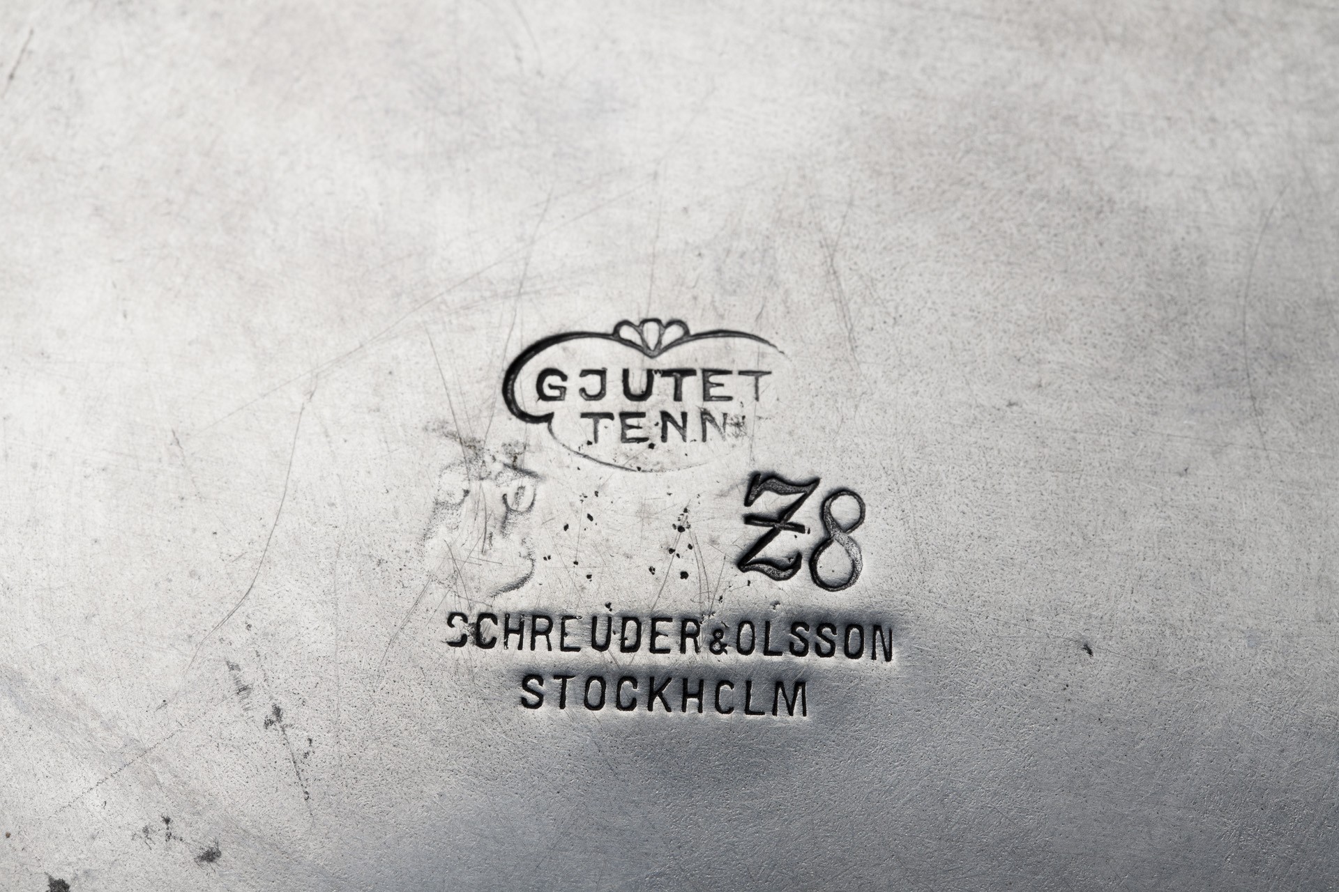 Pewter Bowl and Lid image 5