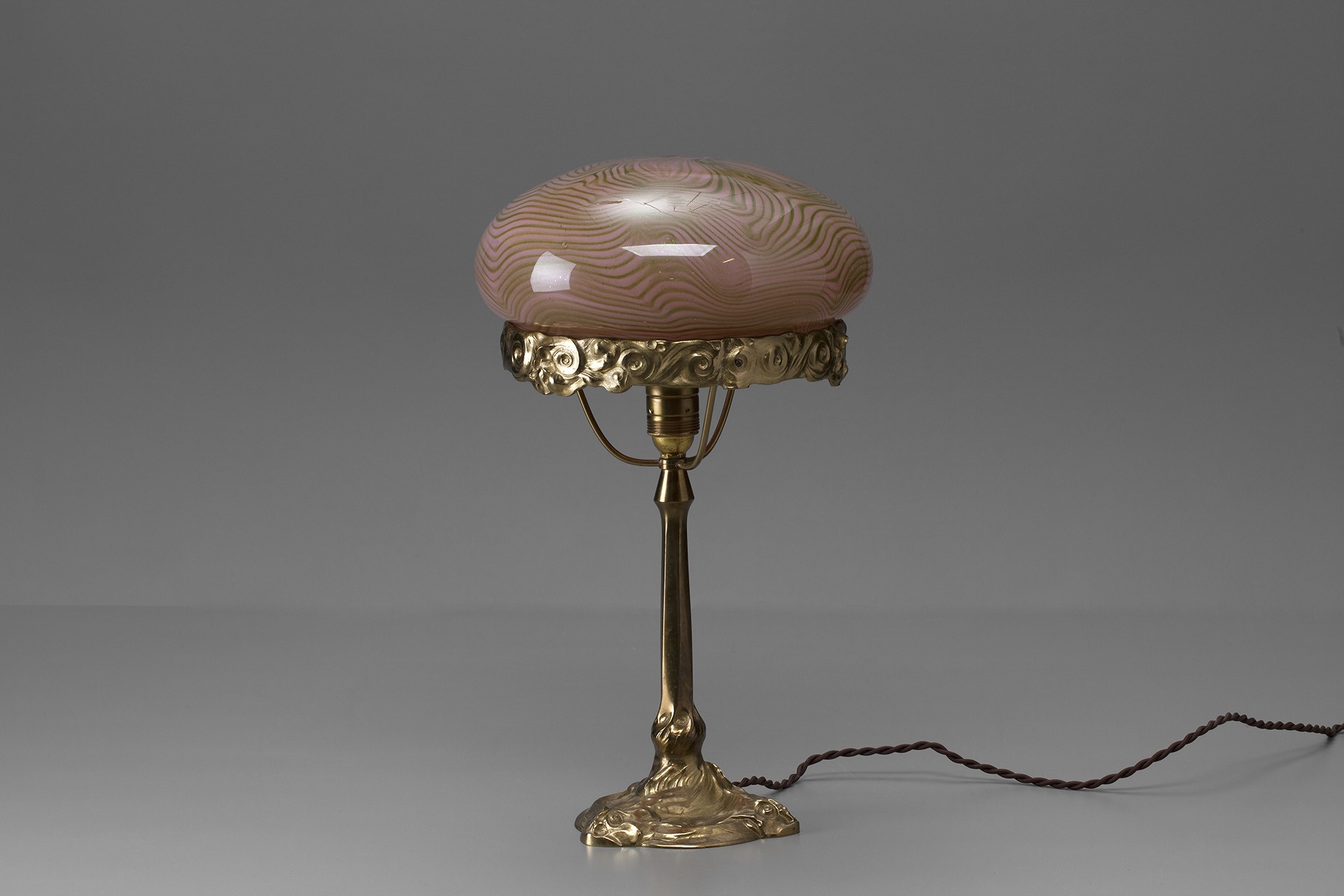 Art Nouveau Table Lamp image 2