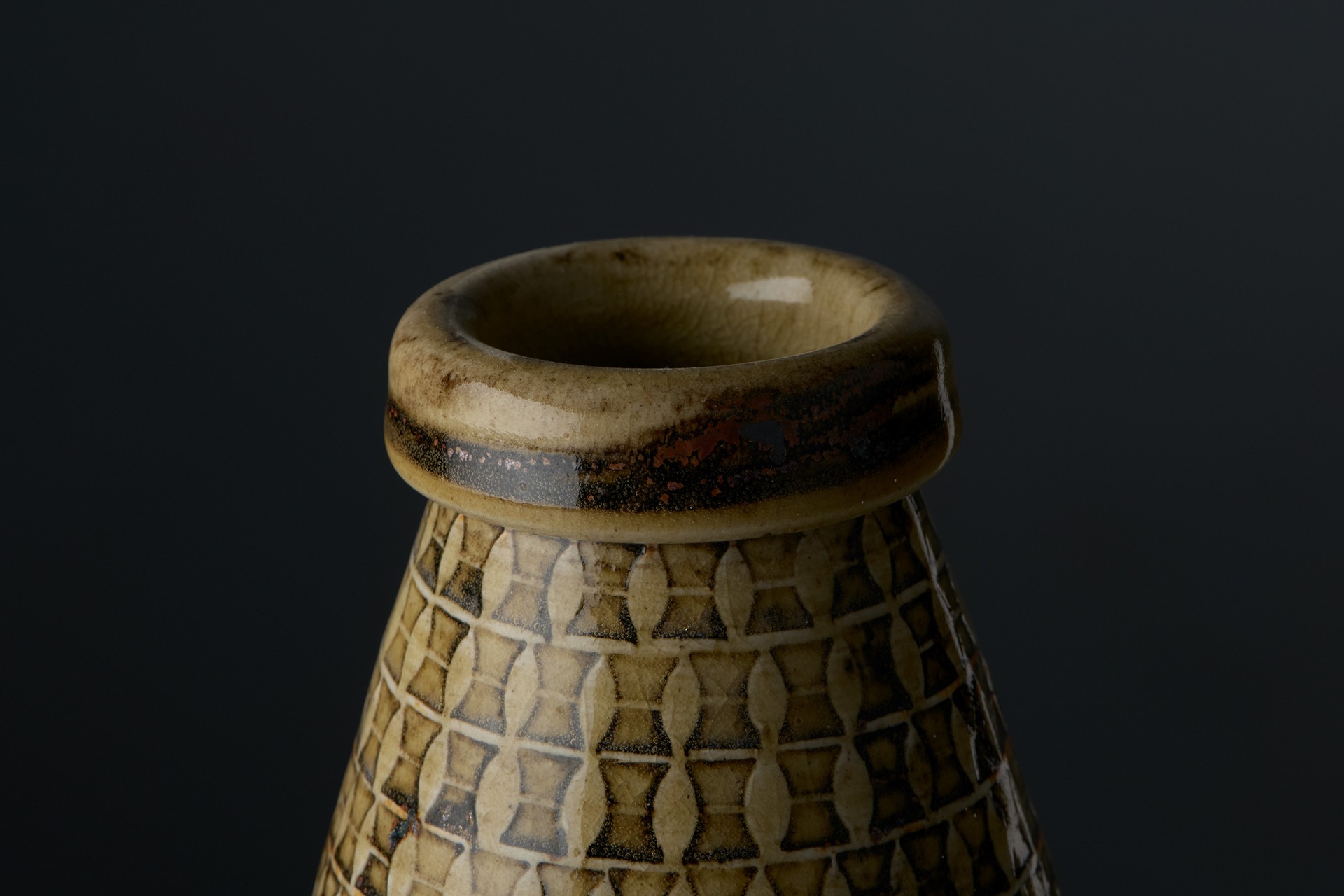 Vase image 2